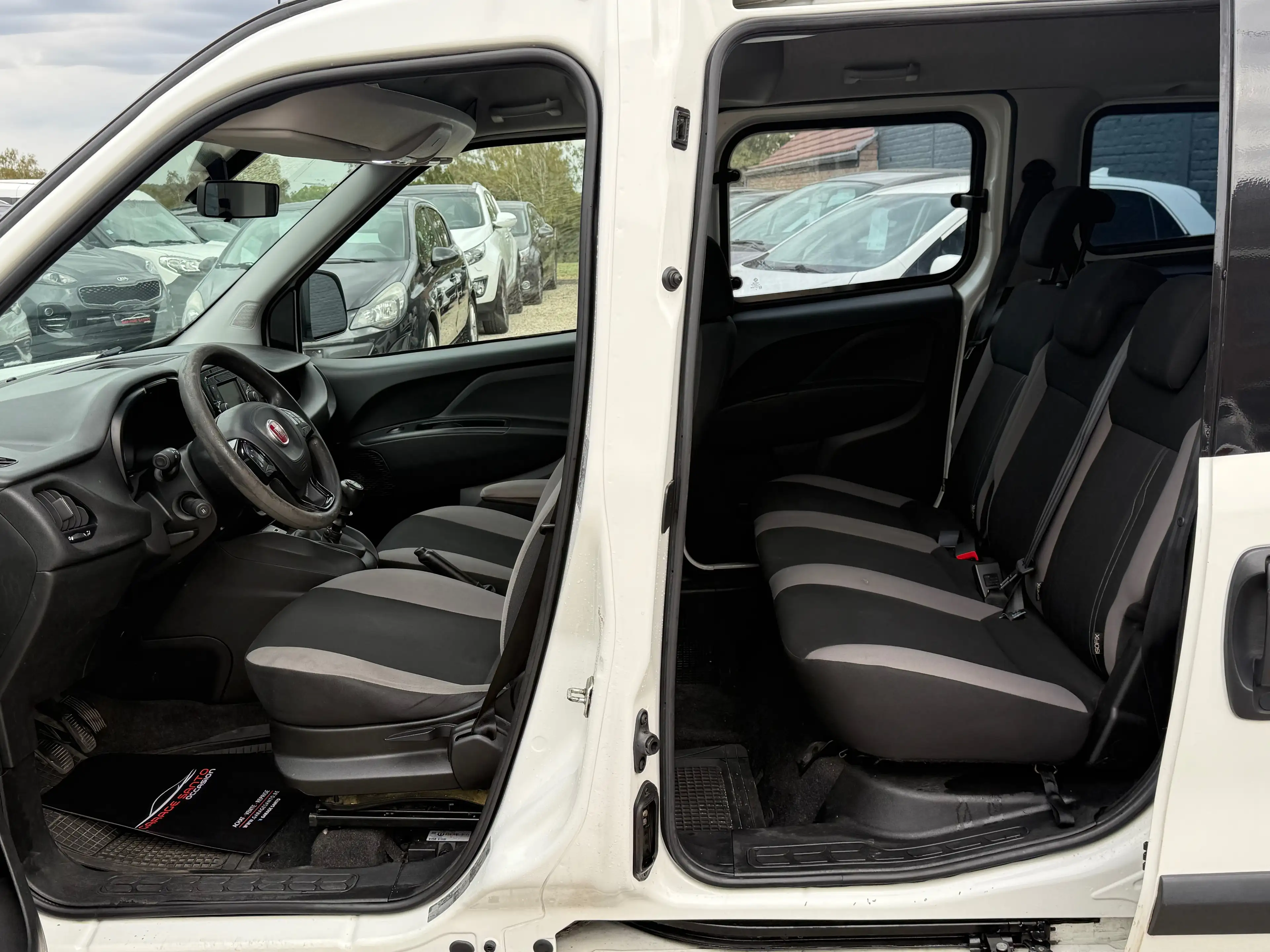 Fiat Doblo 1.6 Multijet Maxi (EU6d) | ÉQUIPEMENT PMR | — photo 11