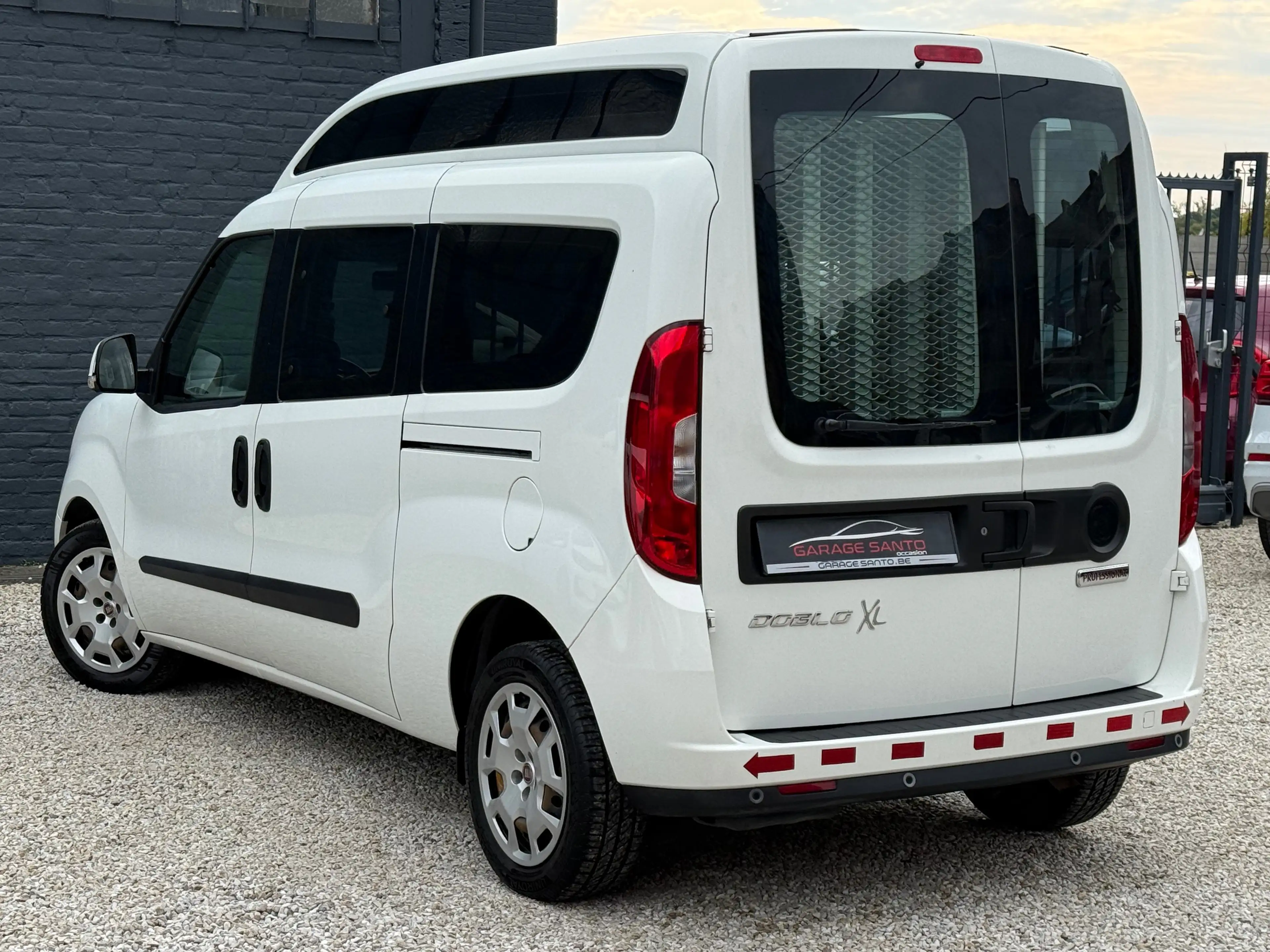 Fiat Doblo 1.6 Multijet Maxi (EU6d) | ÉQUIPEMENT PMR | — photo 4