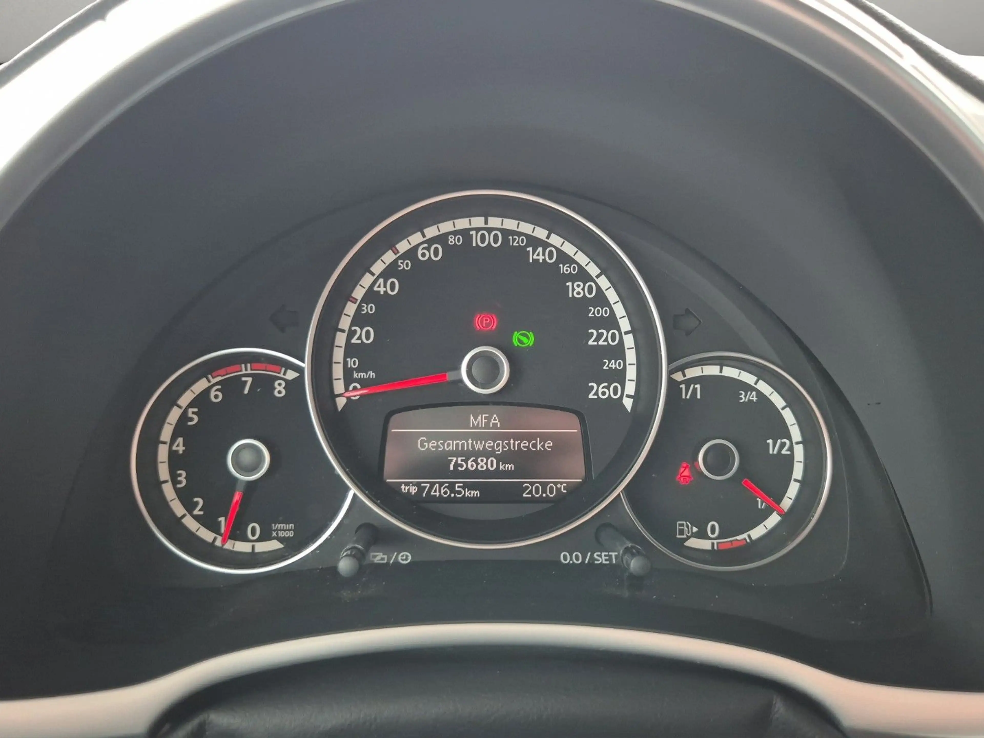 Volkswagen Beetle Cabrio 60´s Sport Fender Leder Xenon SHZ — photo 11