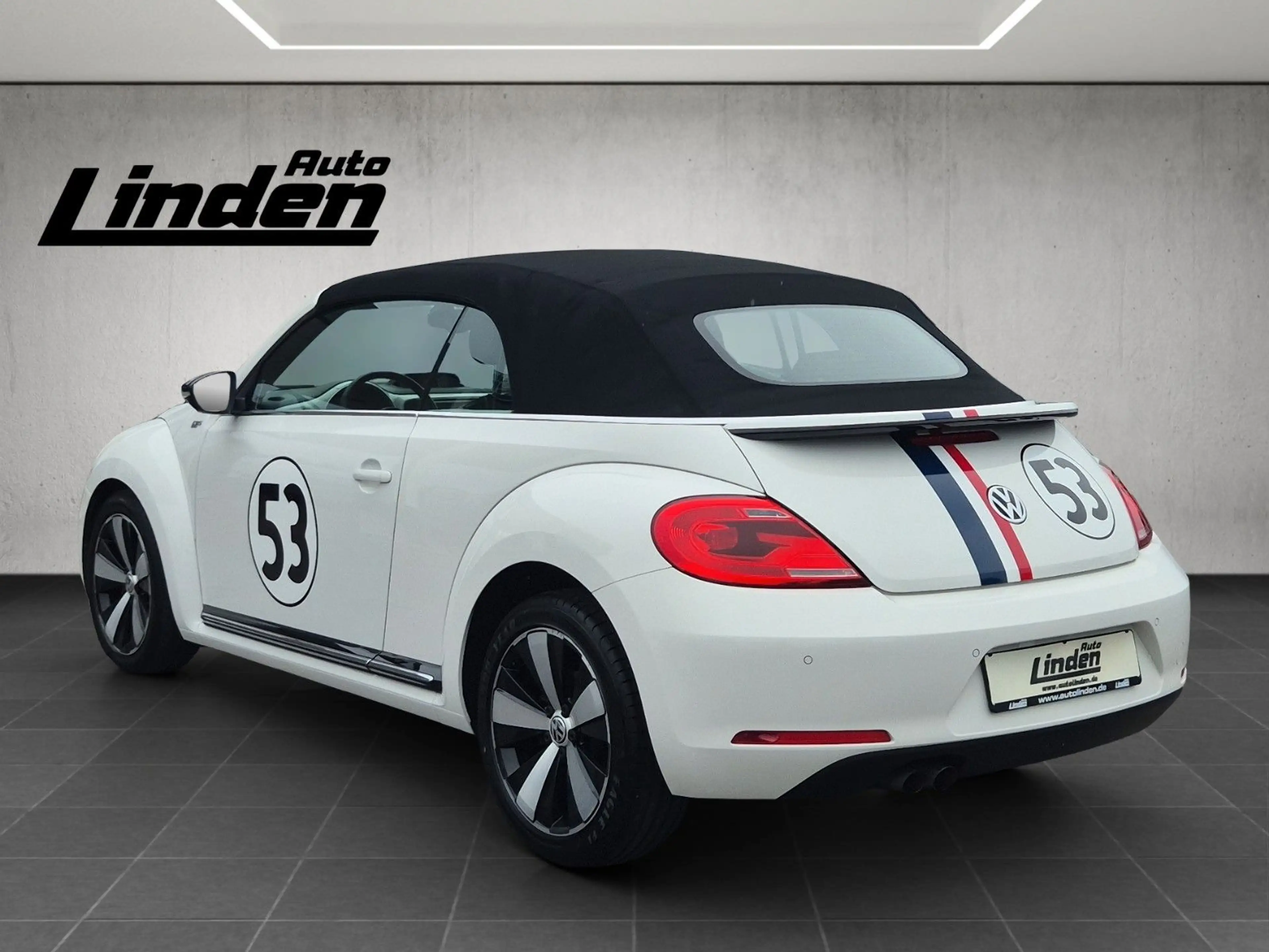 Volkswagen Beetle Cabrio 60´s Sport Fender Leder Xenon SHZ — photo 3