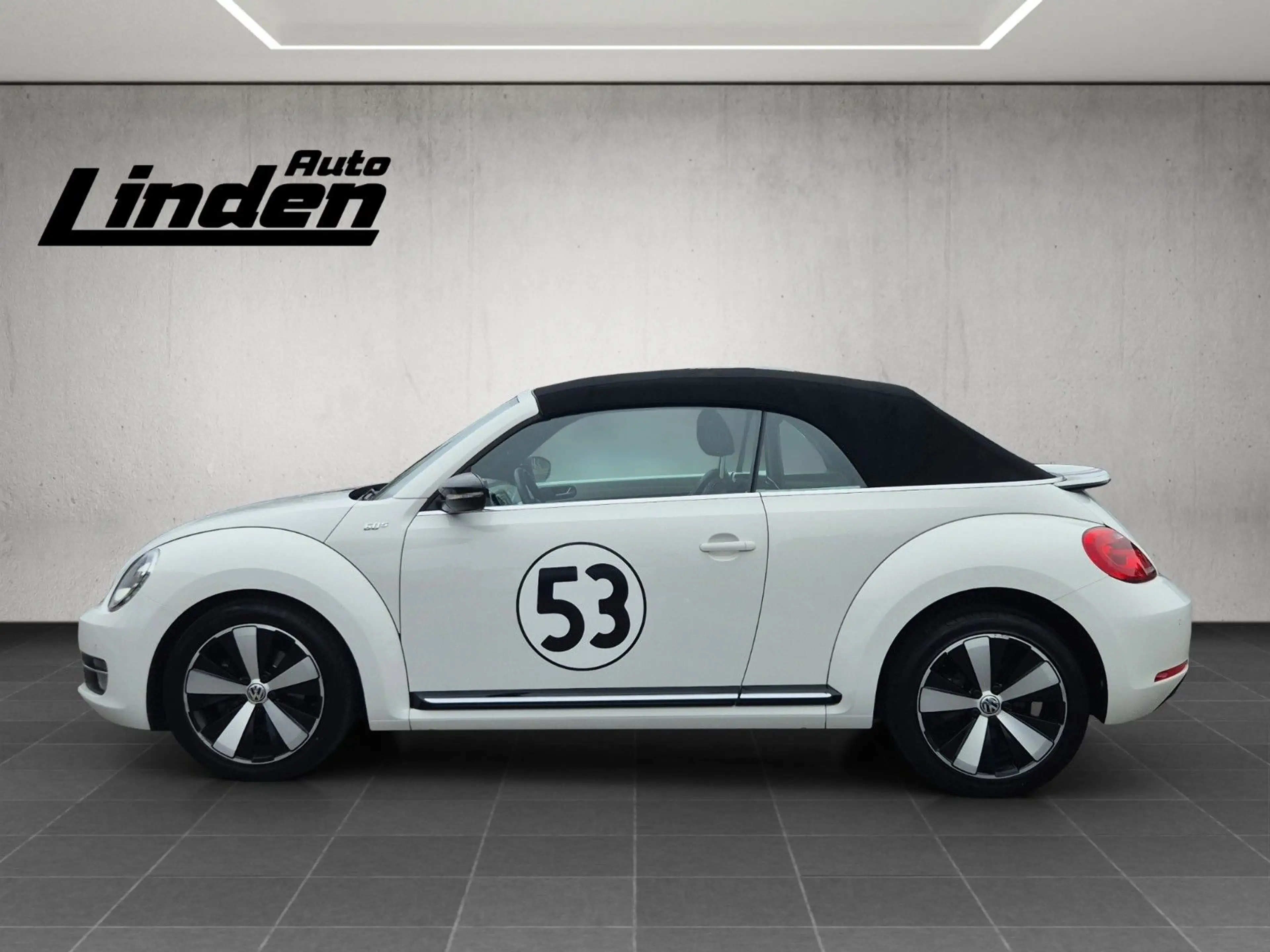 Volkswagen Beetle Cabrio 60´s Sport Fender Leder Xenon SHZ — photo 2