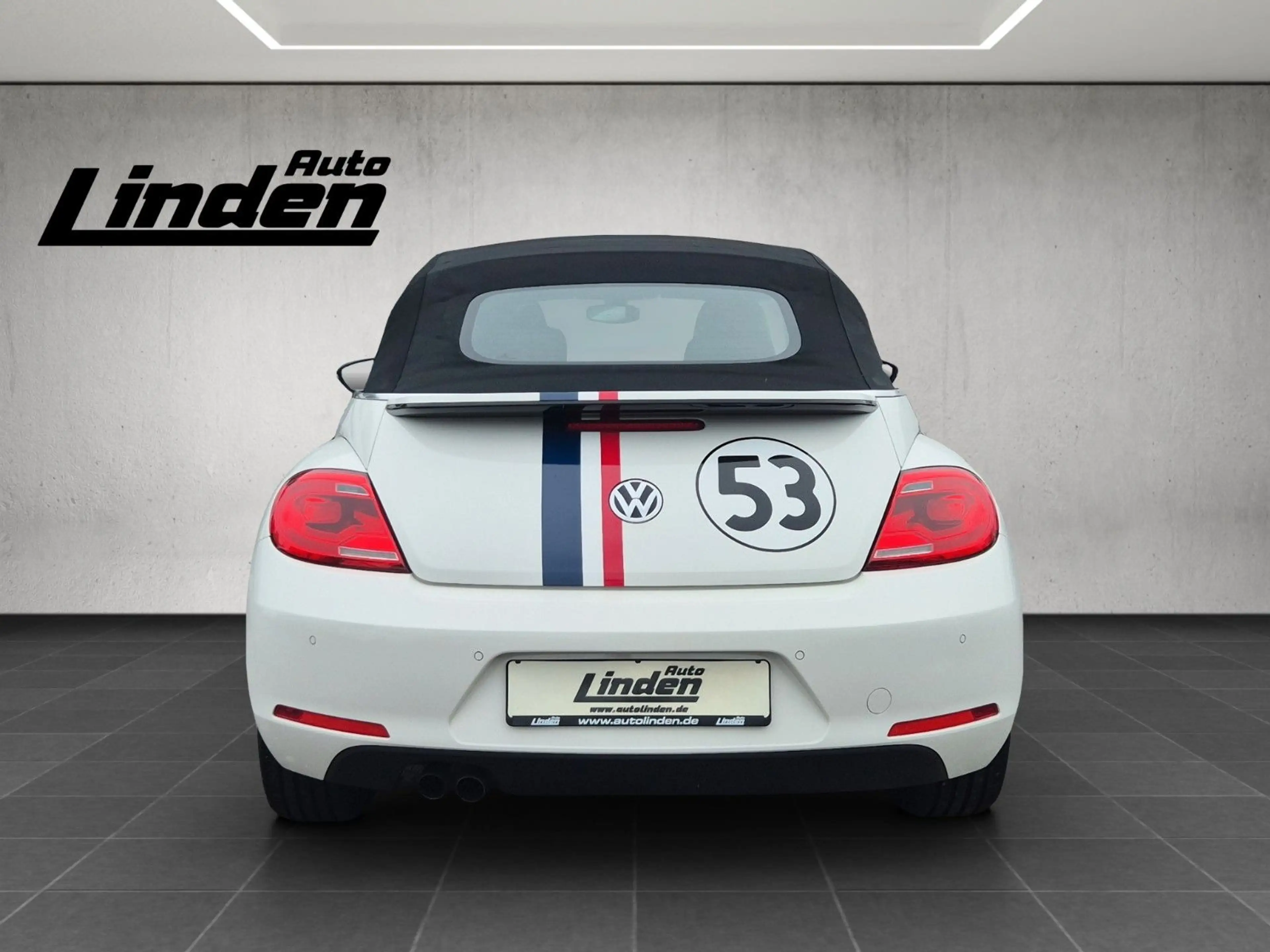 Volkswagen Beetle Cabrio 60´s Sport Fender Leder Xenon SHZ — photo 4