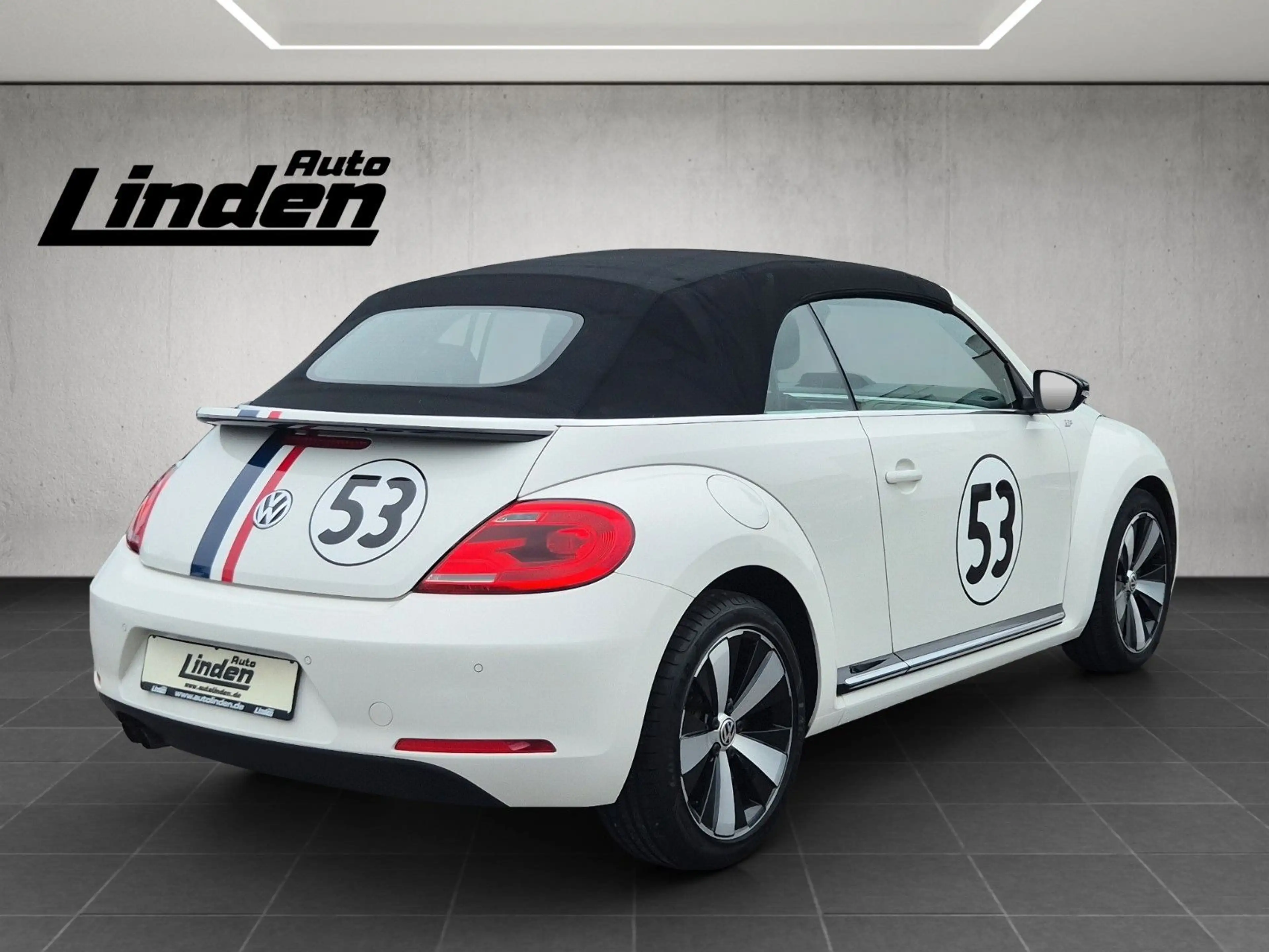 Volkswagen Beetle Cabrio 60´s Sport Fender Leder Xenon SHZ — photo 5