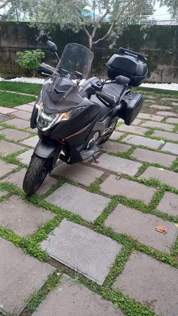 Honda Integra 750 DCT SPORT Negro - 2