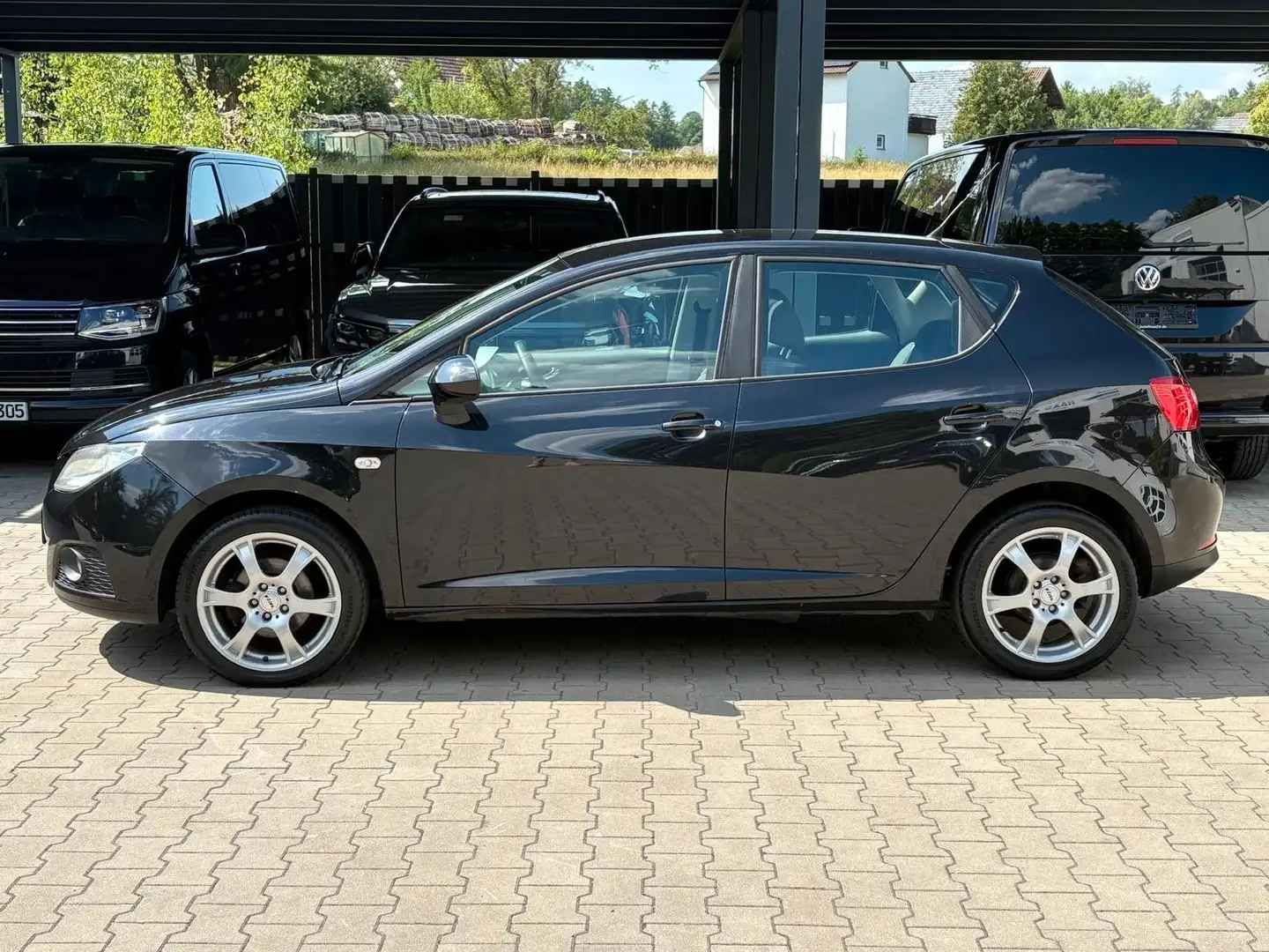 SEAT Ibiza Style 1.4 Ltr. Sitzhzg Tempomat LM Klimaut Schwarz - 2