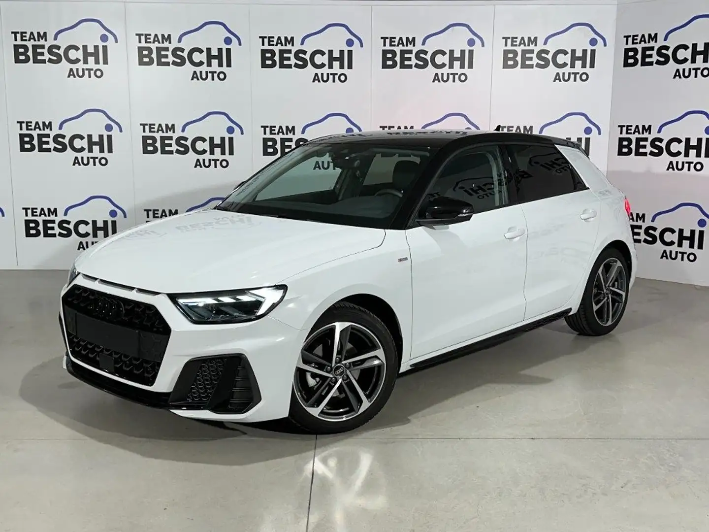 Audi A1 SPB 30 TFSI 116CV Identity Black First-Call Bianco - 1