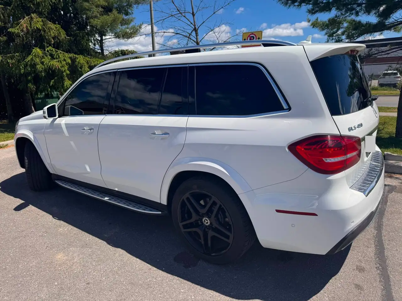 Mercedes-Benz GLS photo Mercedes-Benz GLS