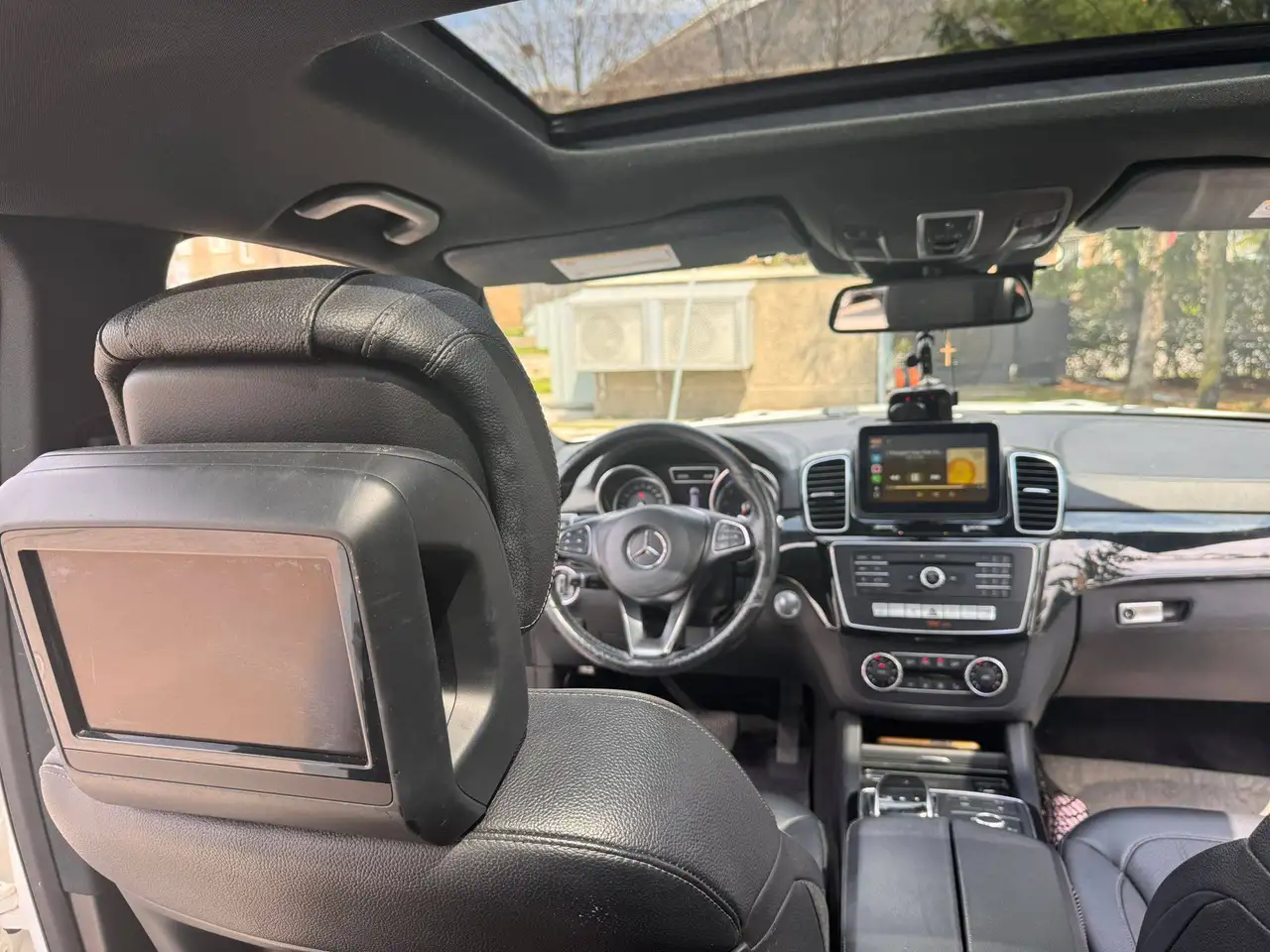 Mercedes-Benz GLS photo Mercedes-Benz GLS