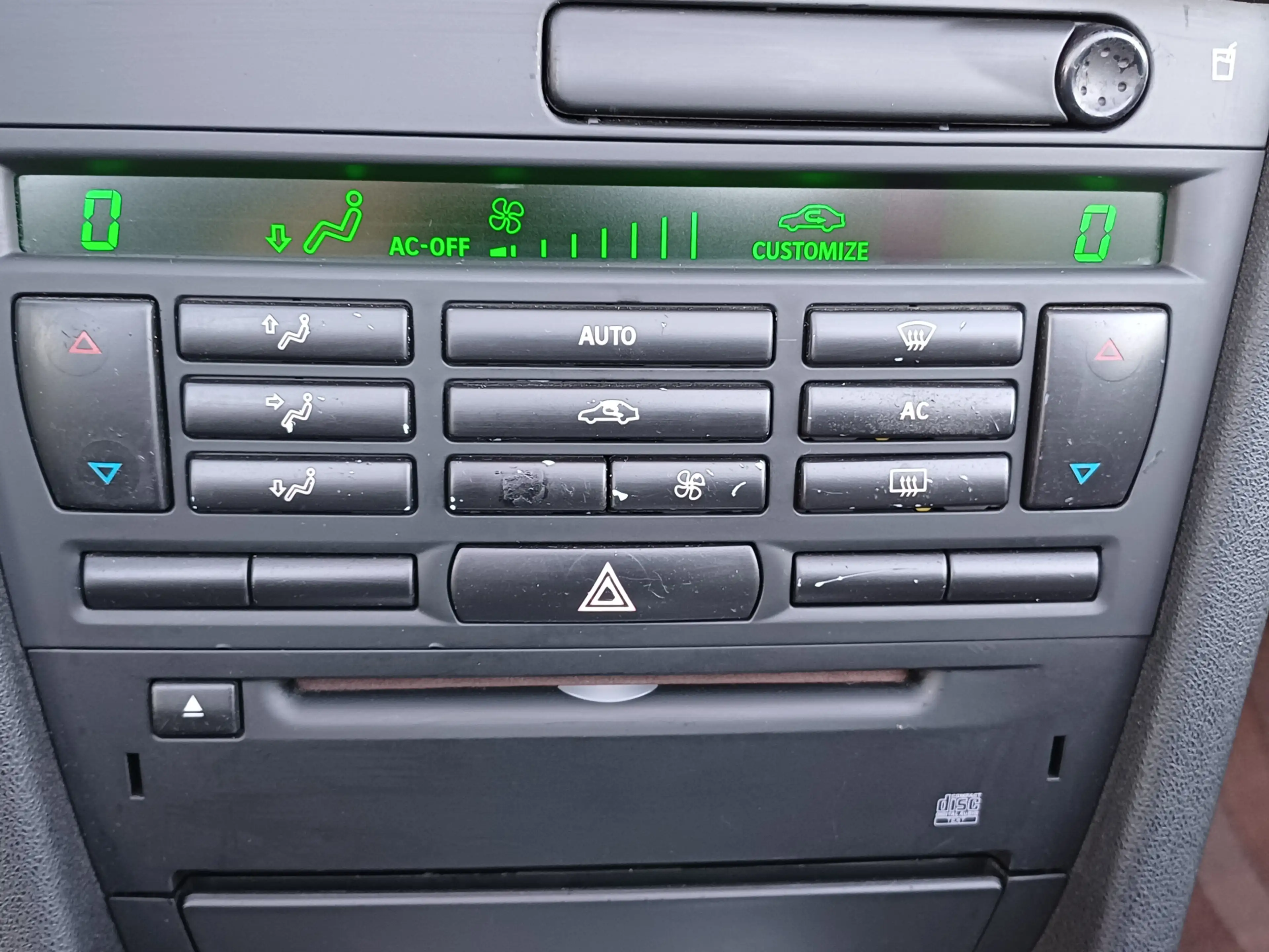 Saab 9-3 Cabrio 1.8t Vector /Trekh./Leder/Cruise/Clima/17"/ — photo 36