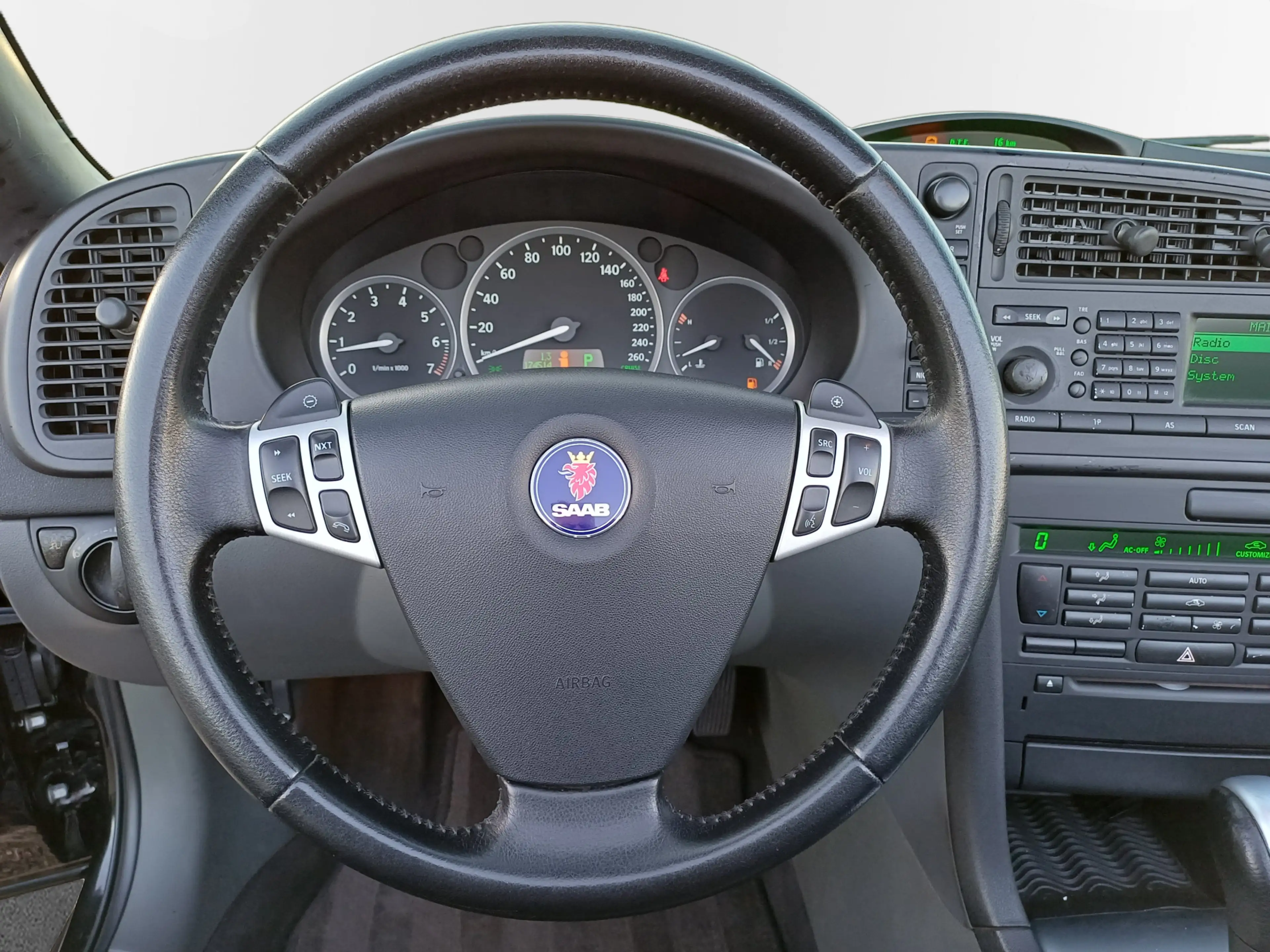 Saab 9-3 Cabrio 1.8t Vector /Trekh./Leder/Cruise/Clima/17"/ — photo 39
