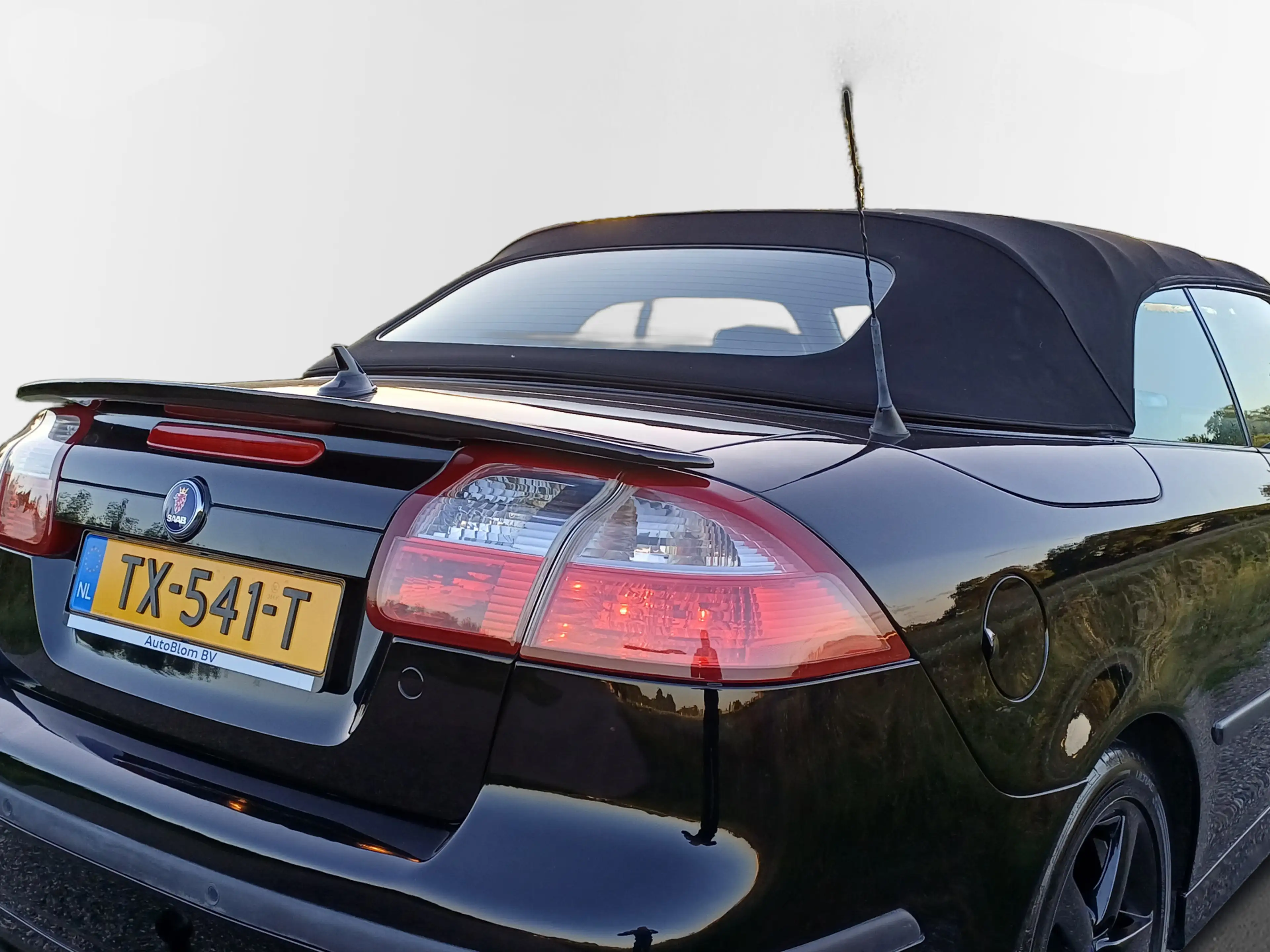 Saab 9-3 Cabrio 1.8t Vector /Trekh./Leder/Cruise/Clima/17"/ — photo 13