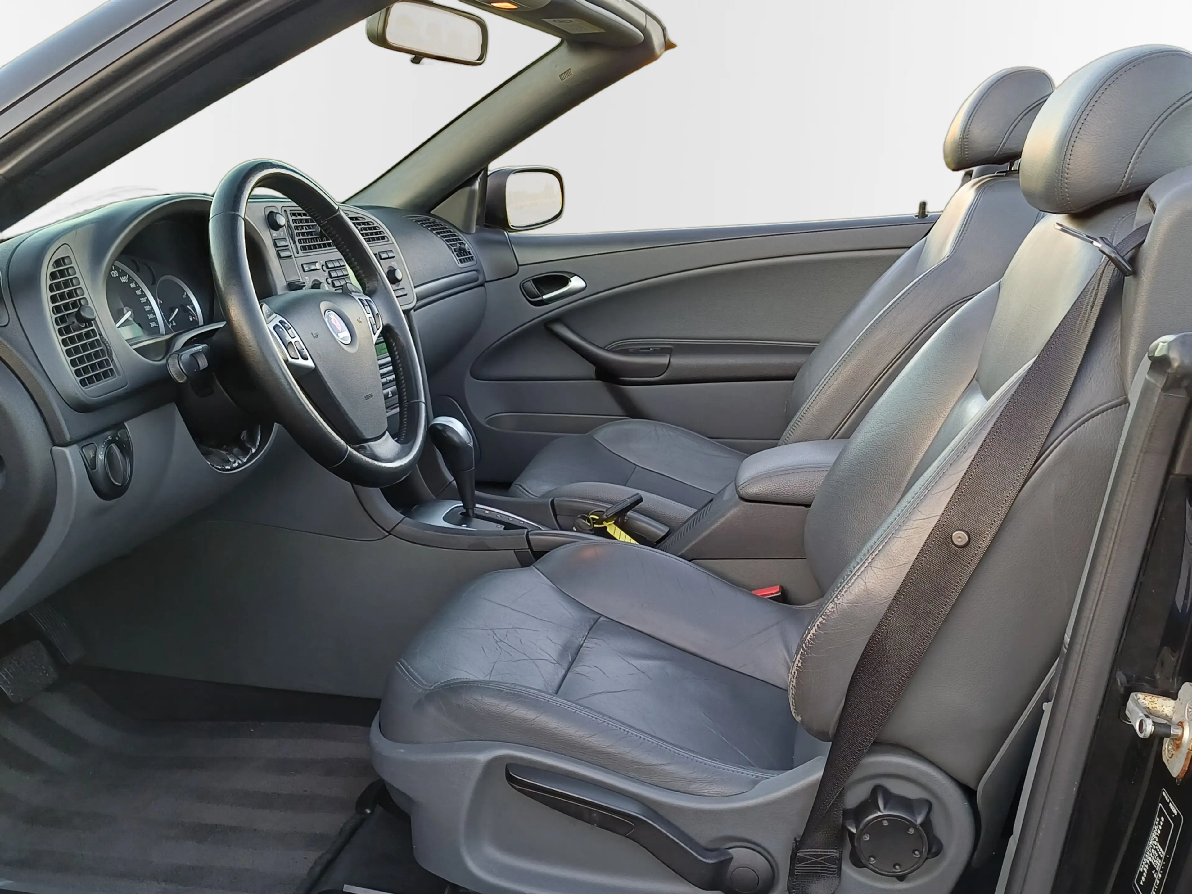 Saab 9-3 Cabrio 1.8t Vector /Trekh./Leder/Cruise/Clima/17"/ — photo 2