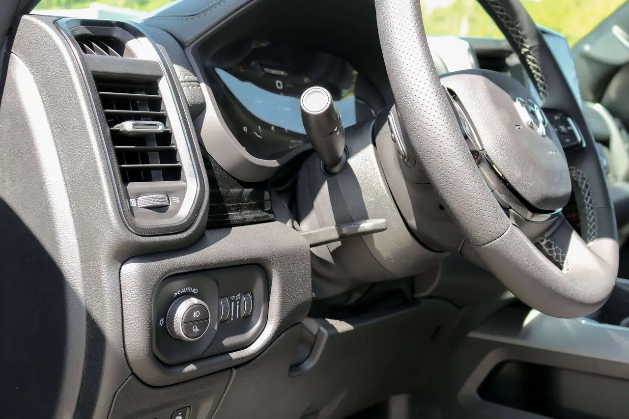 RAM 1500 fotografie RAM 1500
