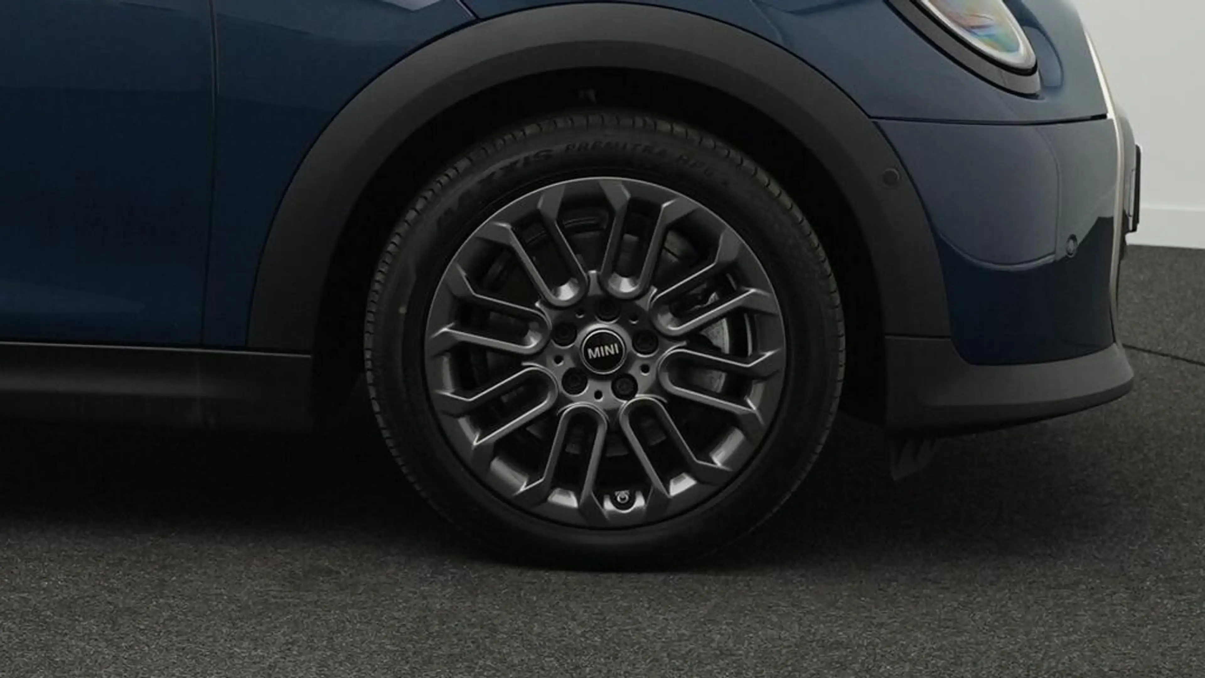 MINI Cooper C Cabrio Favoured Trim — photo 12