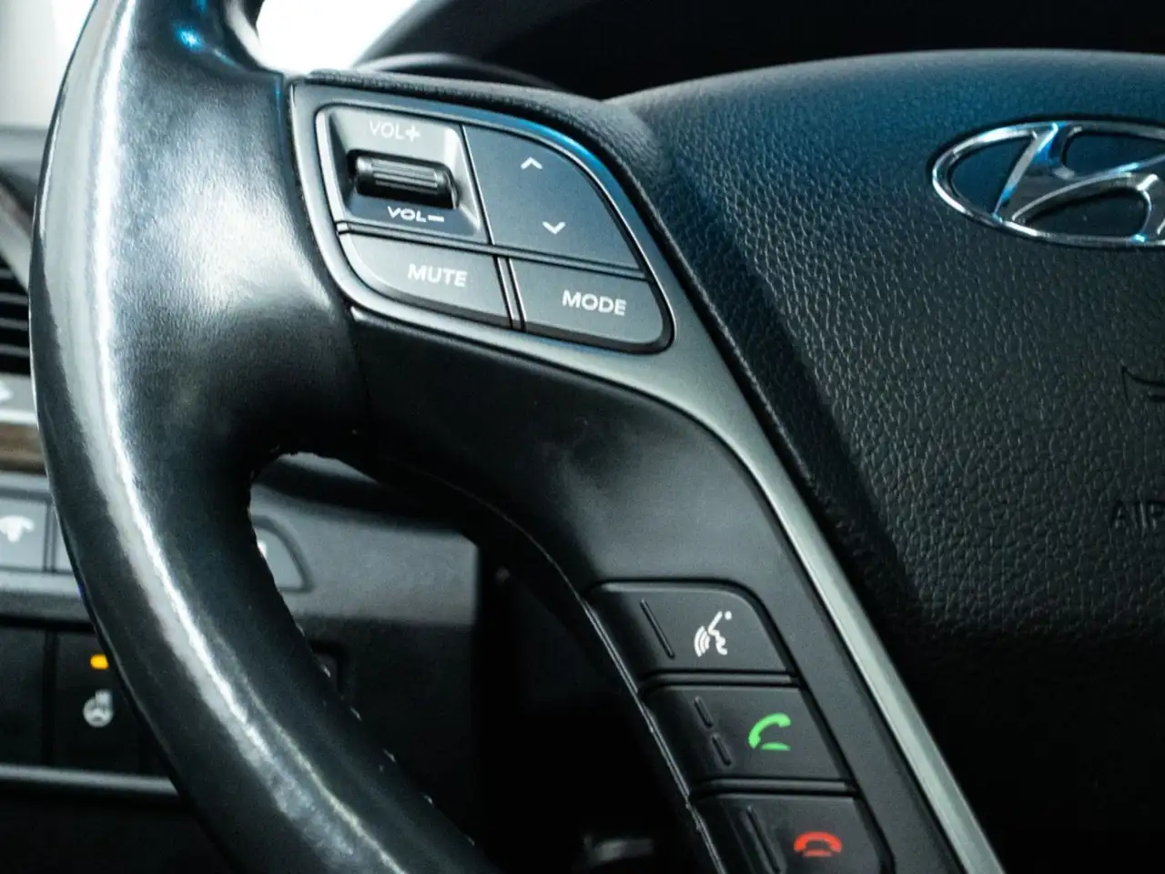 Hyundai SANTA FE снимка Hyundai SANTA FE
