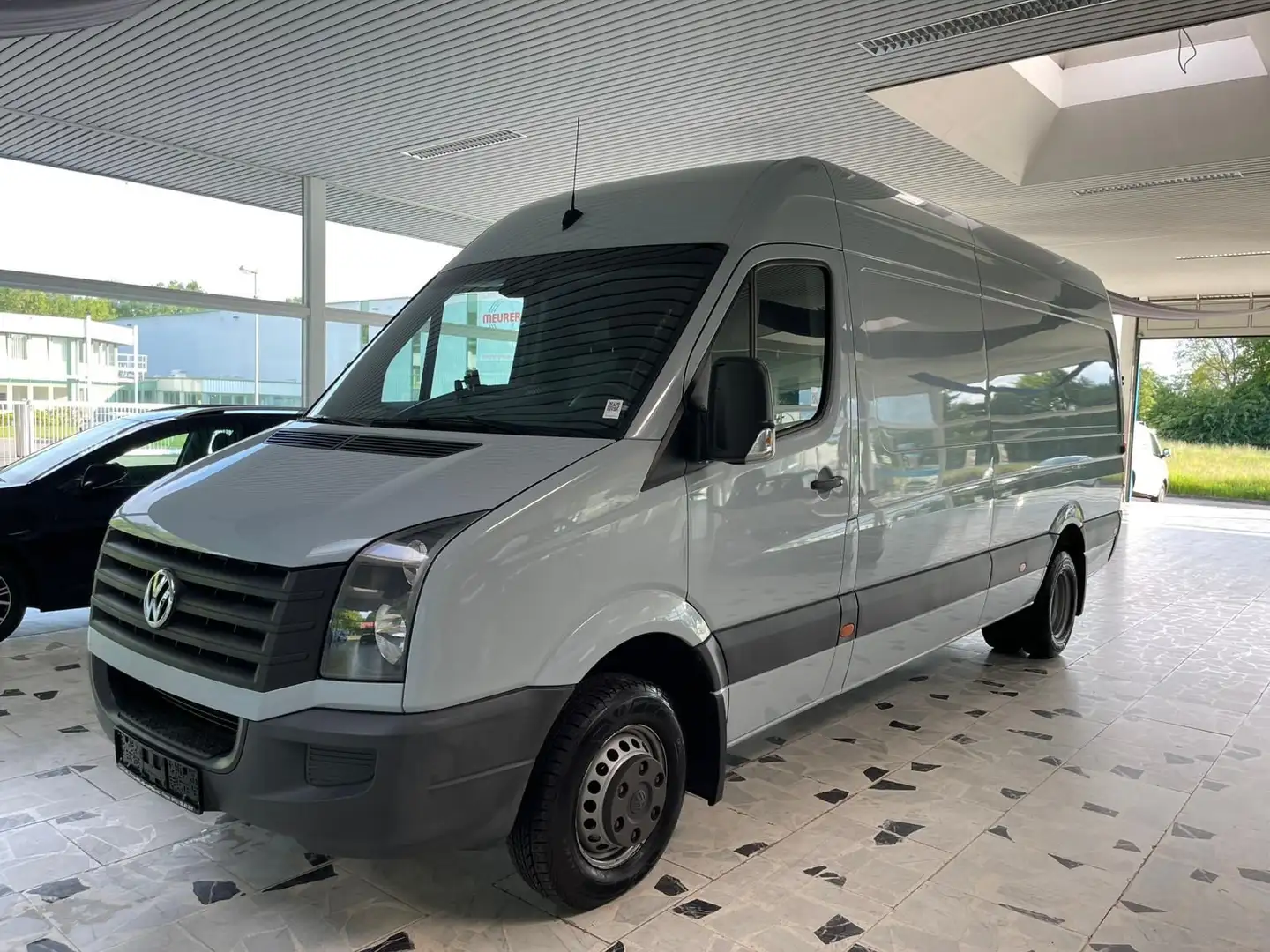 Volkswagen Crafter 2,0TDI Kasten 50 lang L3H2 Hochd. Klima Grau - 1
