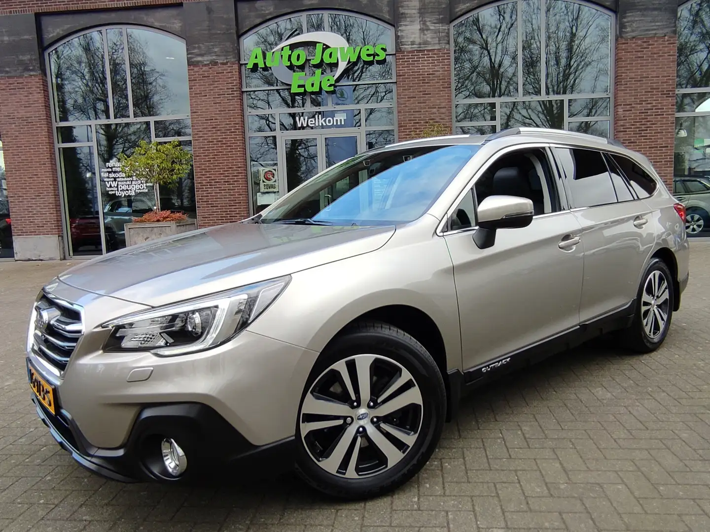 Subaru OUTBACK 2.5i Premium Afn.trekhaak -  Incl LM. winterwielen Šedá - 2