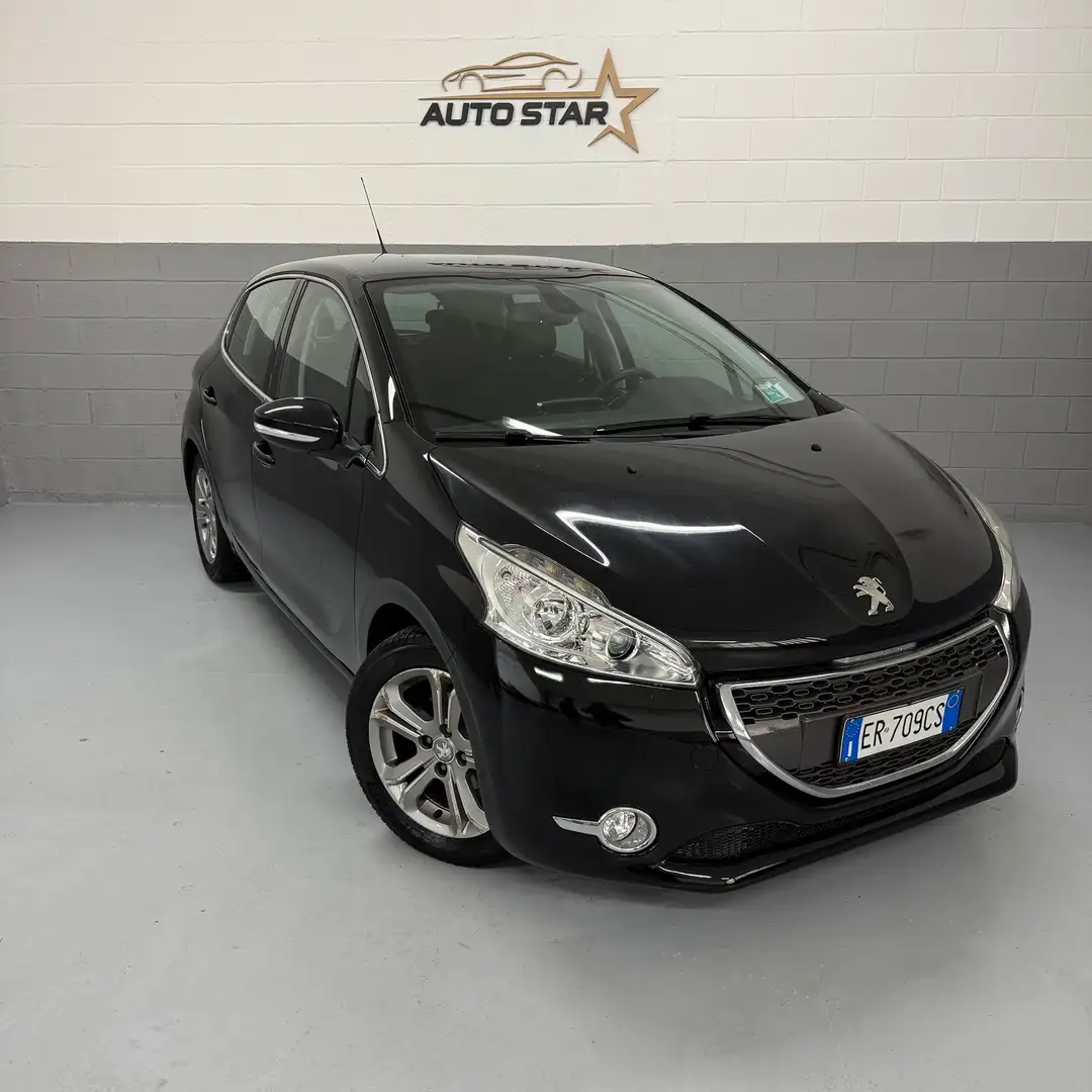 Peugeot 208 5p 1.4 hdi 8v Allure FRIZONE NUOVA NEOPATENTATI - 1