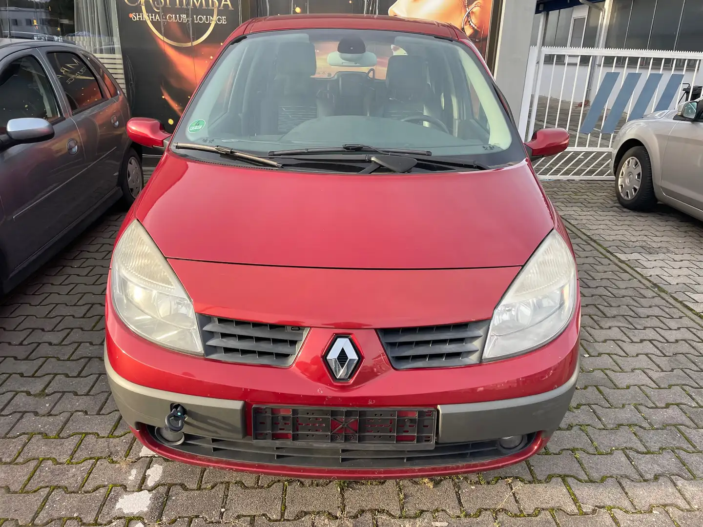 Renault Grand Scenic 1.9 dCi FAP Dynamique Czerwony - 2