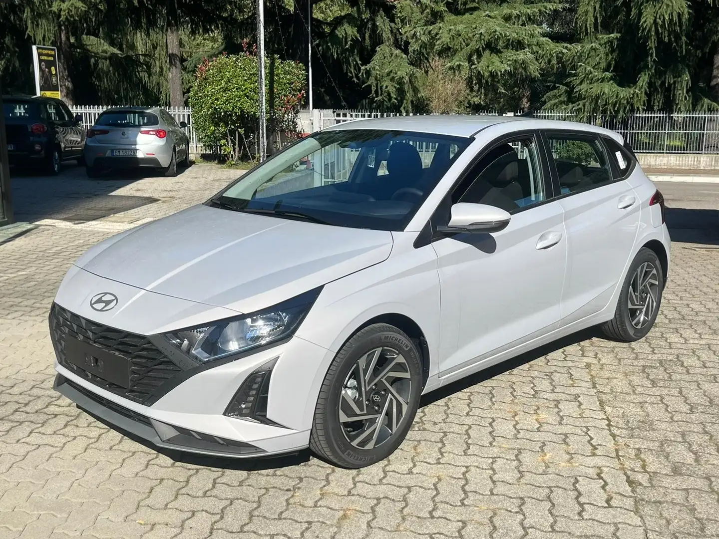 Hyundai i20 i20 sconto 5000€ !1.2 mpi Connectline - 2