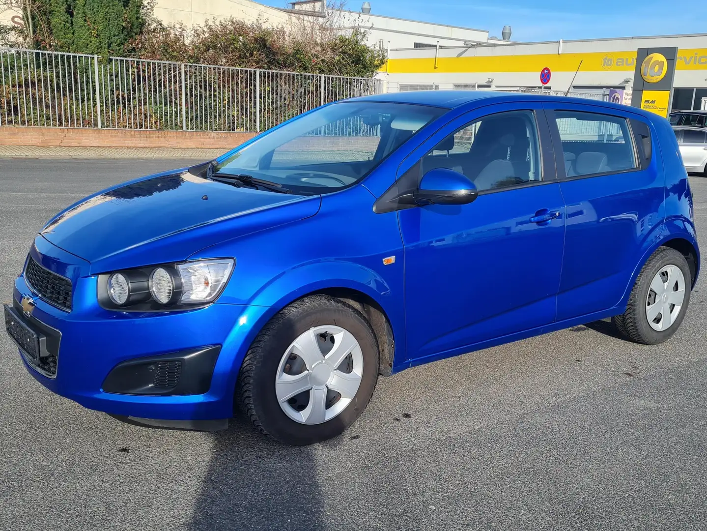 Chevrolet Aveo 1.2 LT Blau - 1