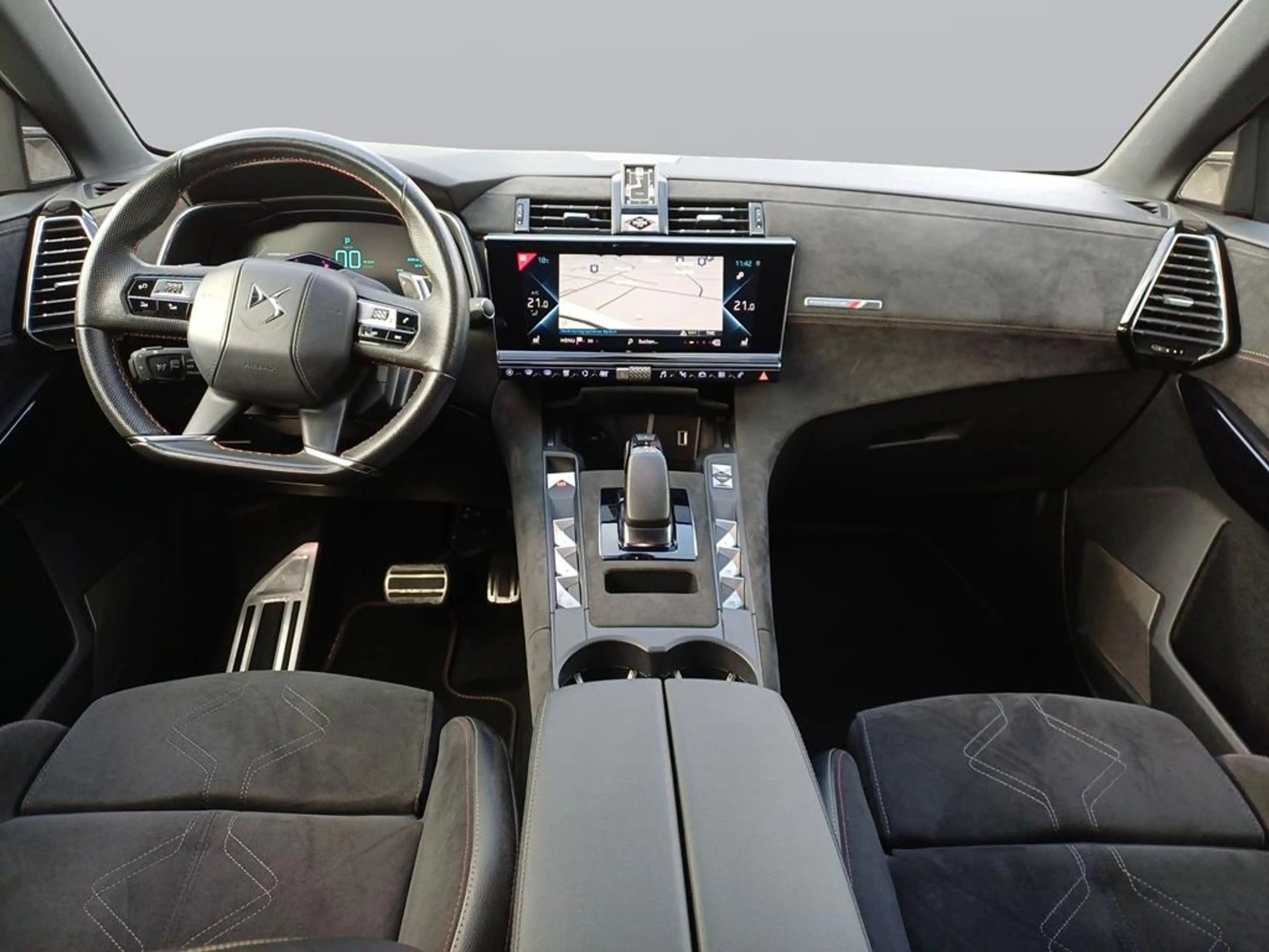 DS Automobiles DS 7 Crossback E-Tense 4x2 Performance Line + — photo 10