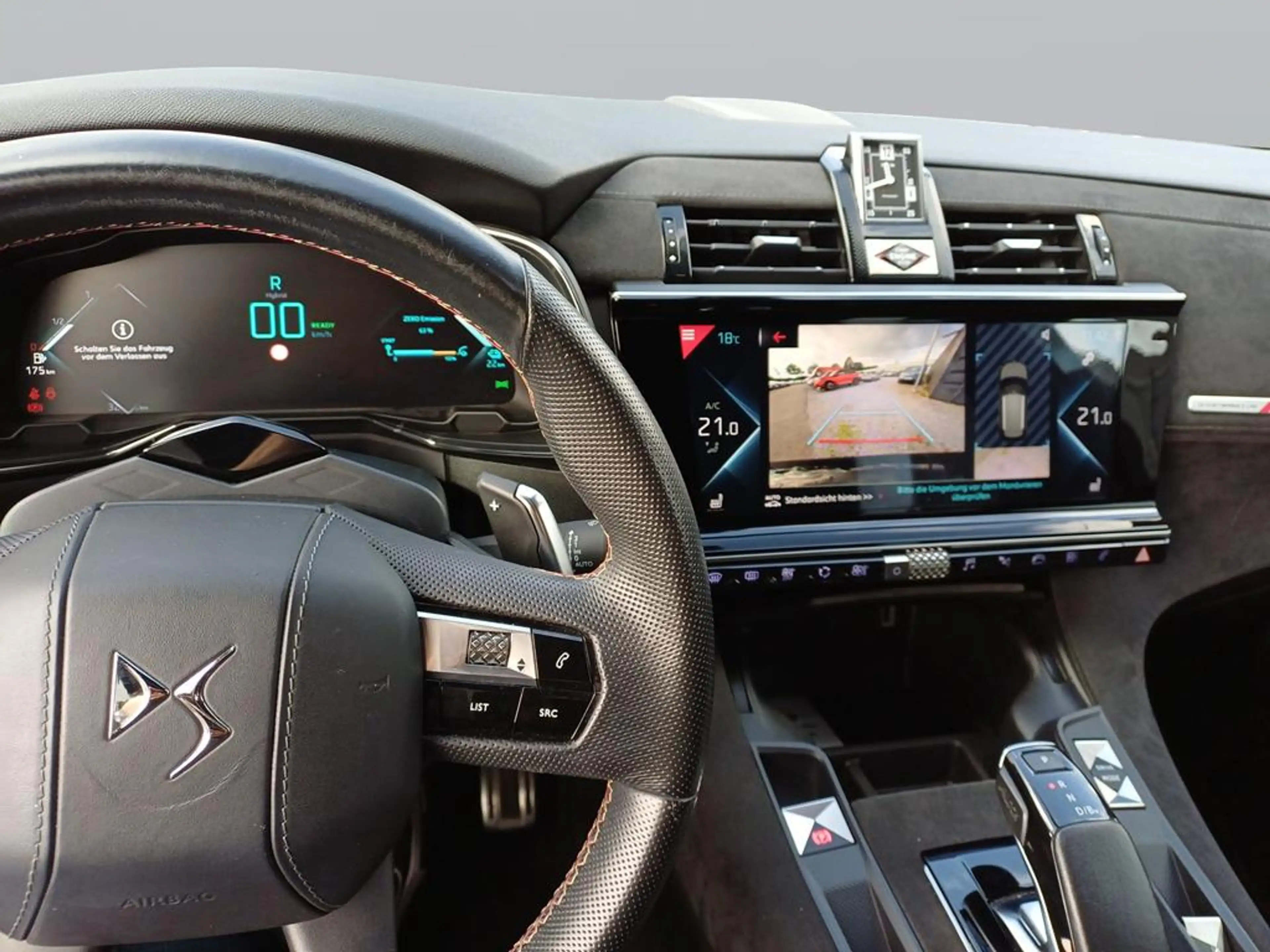 DS Automobiles DS 7 Crossback E-Tense 4x2 Performance Line + — photo 12