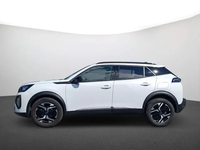 Peugeot 2008 view 4