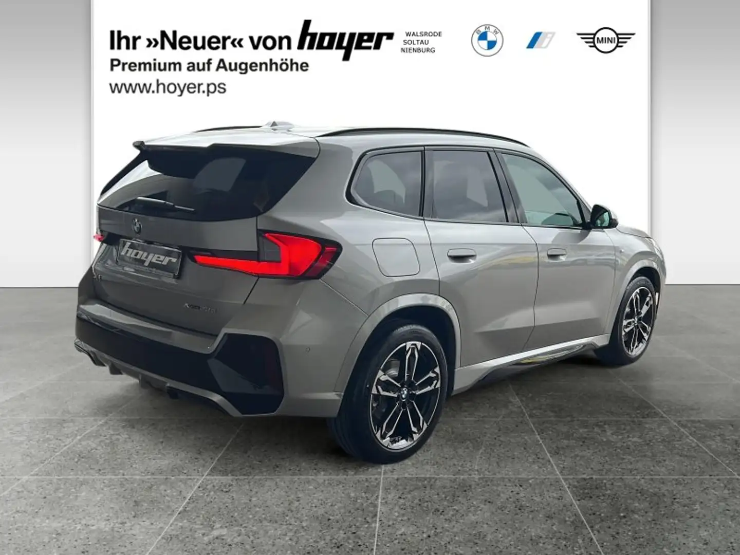BMW X1 xDrive23d M Sportpaket Innovation Comfort uvm. Silber - 2