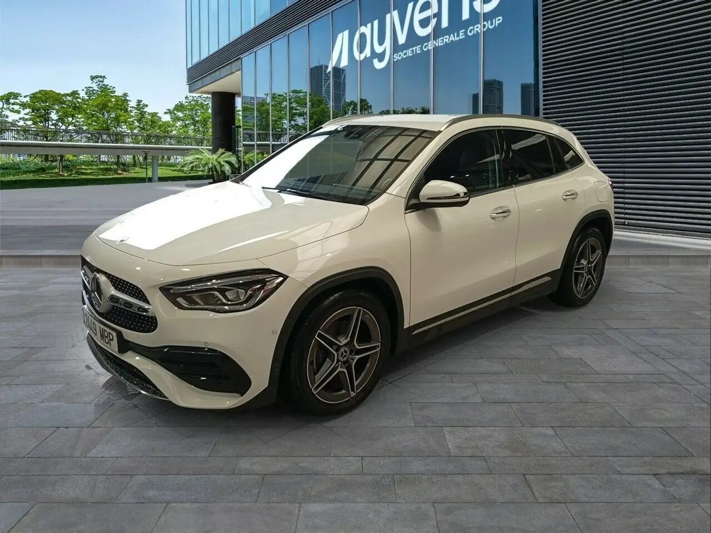 Mercedes-Benz GLA 200 D Blanc - 1