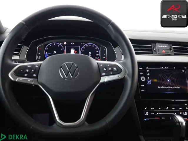 Volkswagen Passat view 15