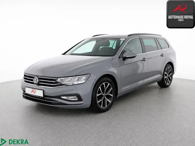 2023 Volkswagen Passat in Grey for sale