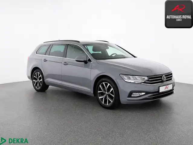 Volkswagen Passat view 7