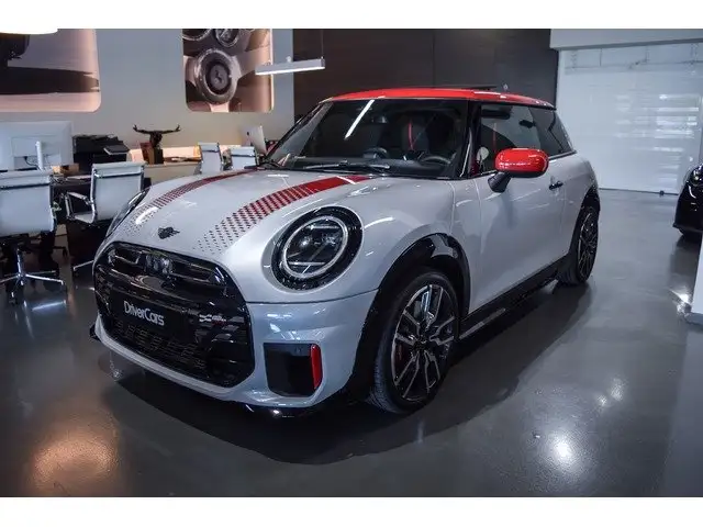 Mini Hatch view 2