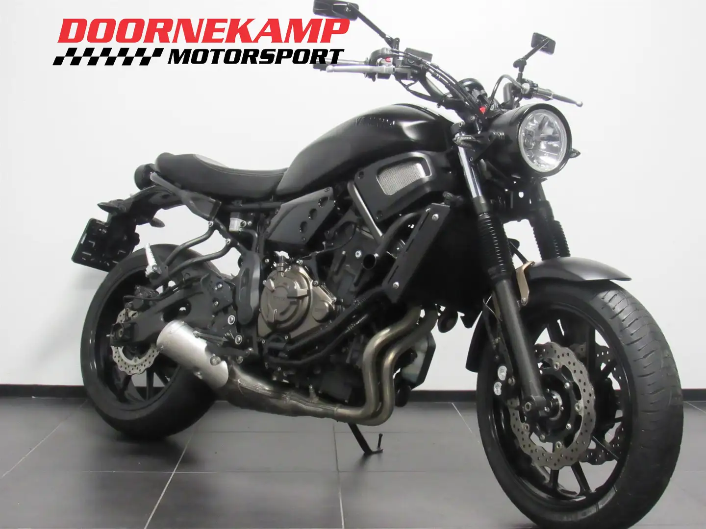 Yamaha XSR 700 ABS Noir - 2
