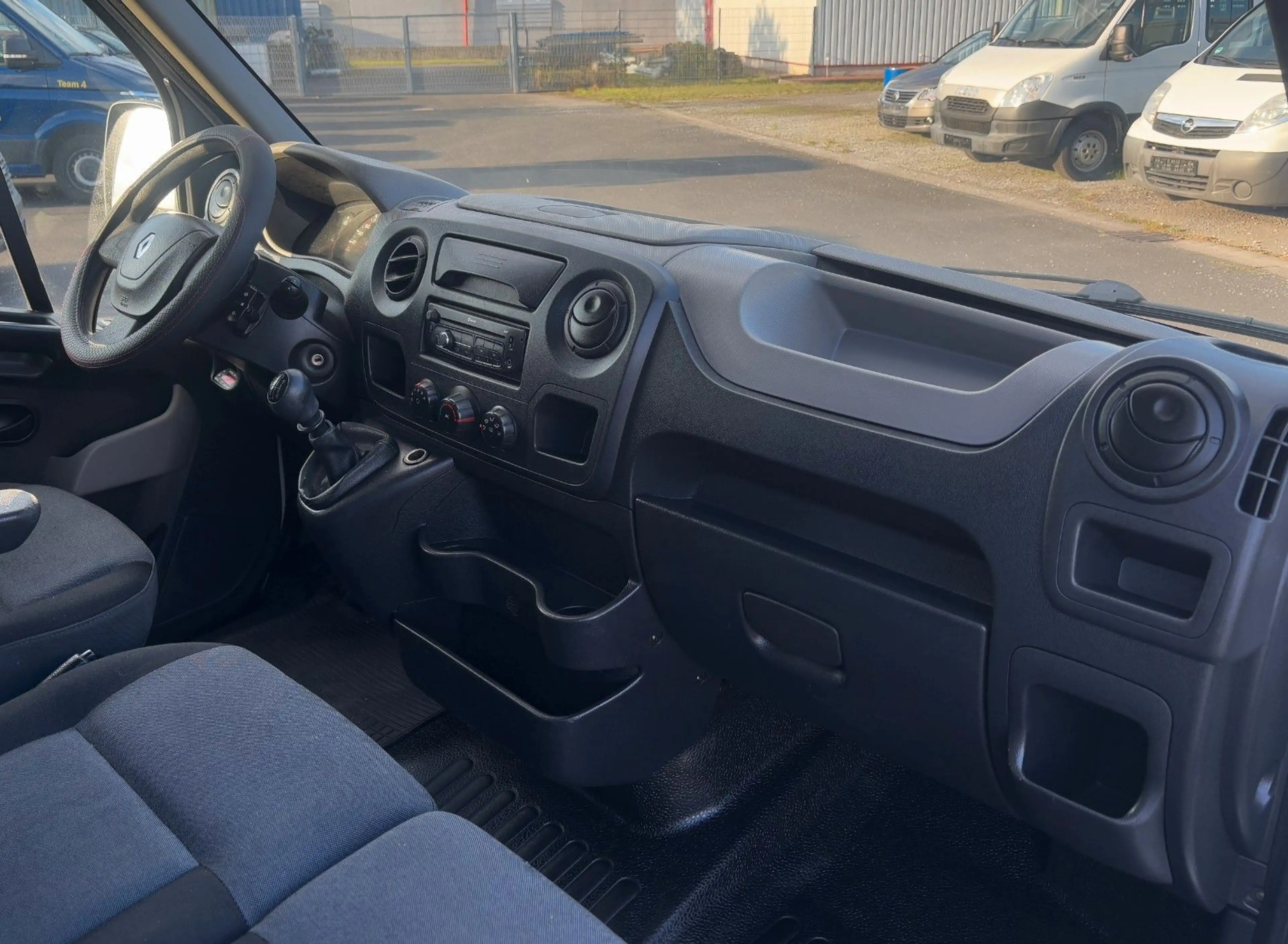 Renault Master Kühlkastenwagen L2H2*1HAND* — photo 3