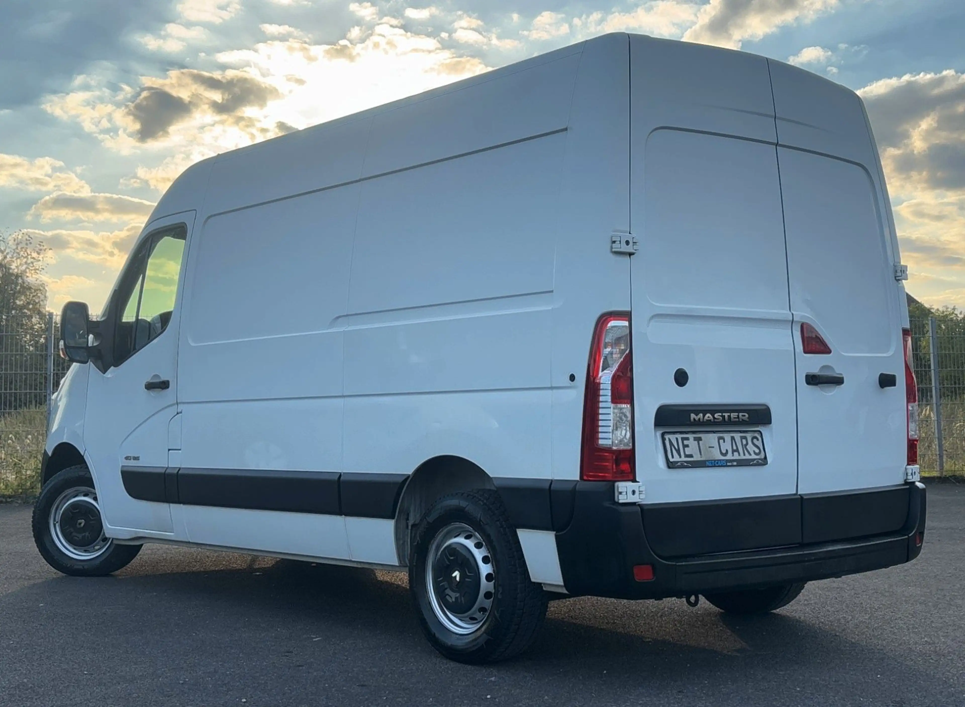 Renault Master Kühlkastenwagen L2H2*1HAND* — photo 14