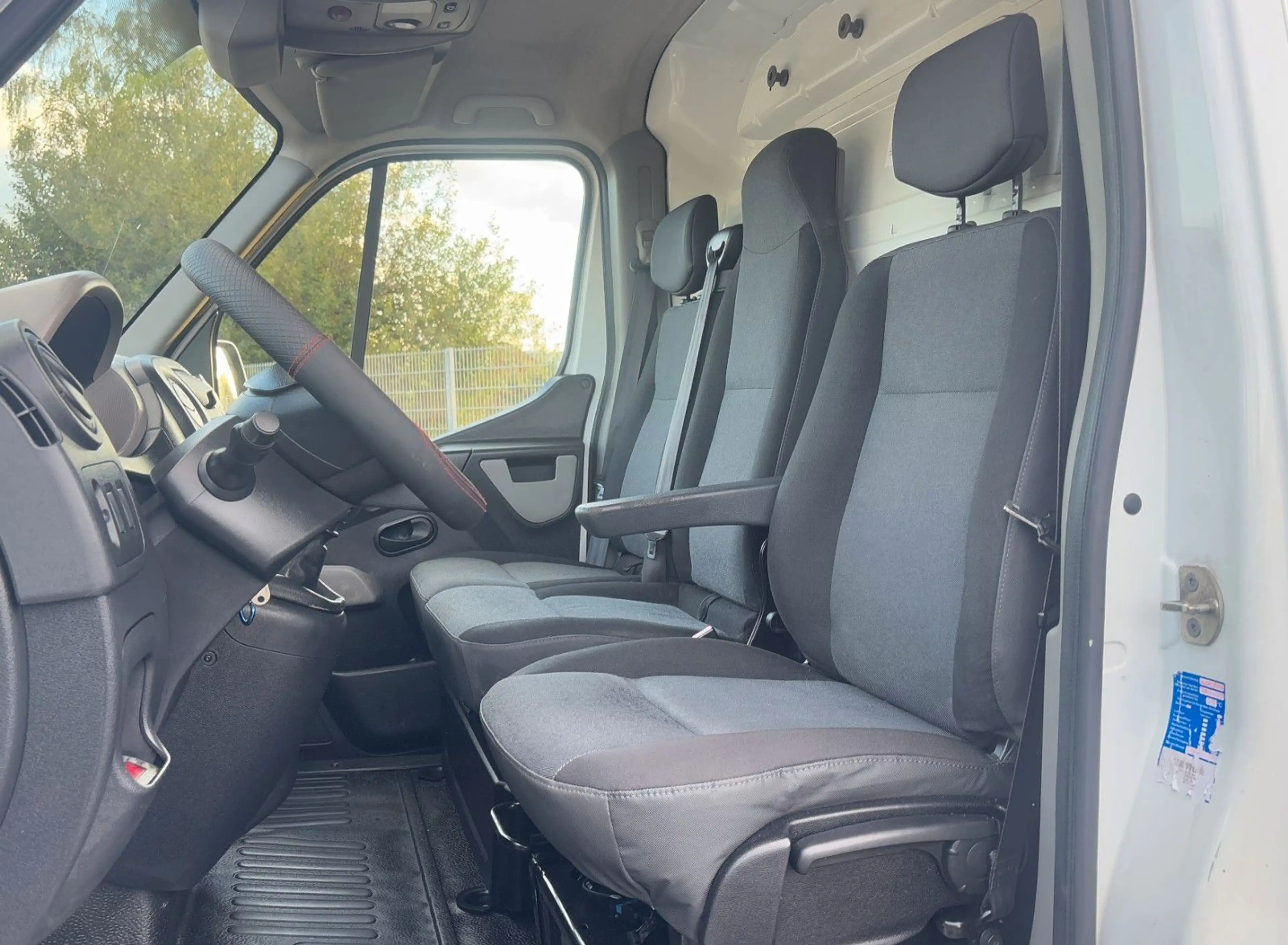 Renault Master Kühlkastenwagen L2H2*1HAND* — photo 8