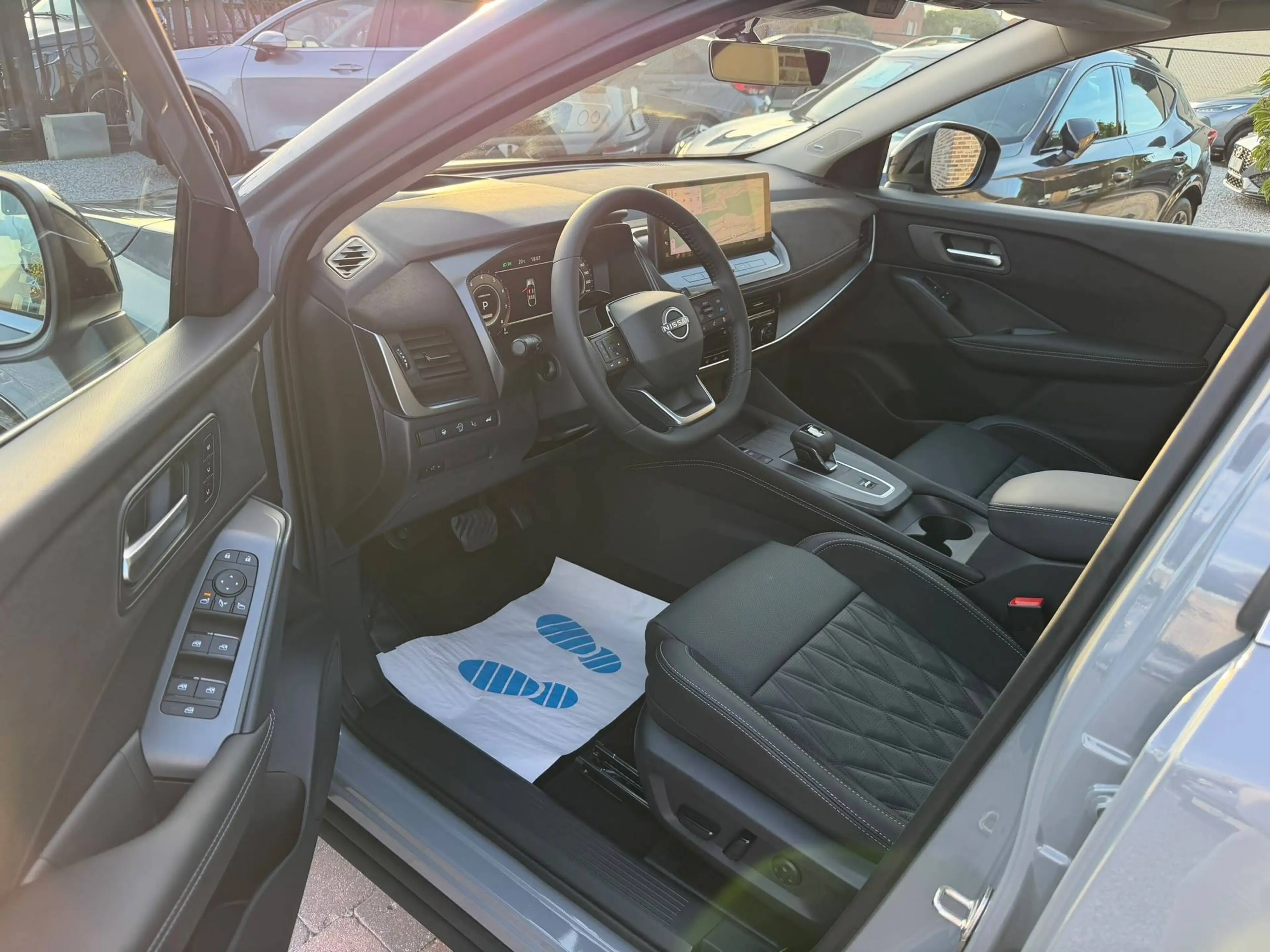 Nissan Qashqai 1.3 DIG-T MHEV 158PK TEKNA+ FULL OPTION NIEUW 0KM — photo 8