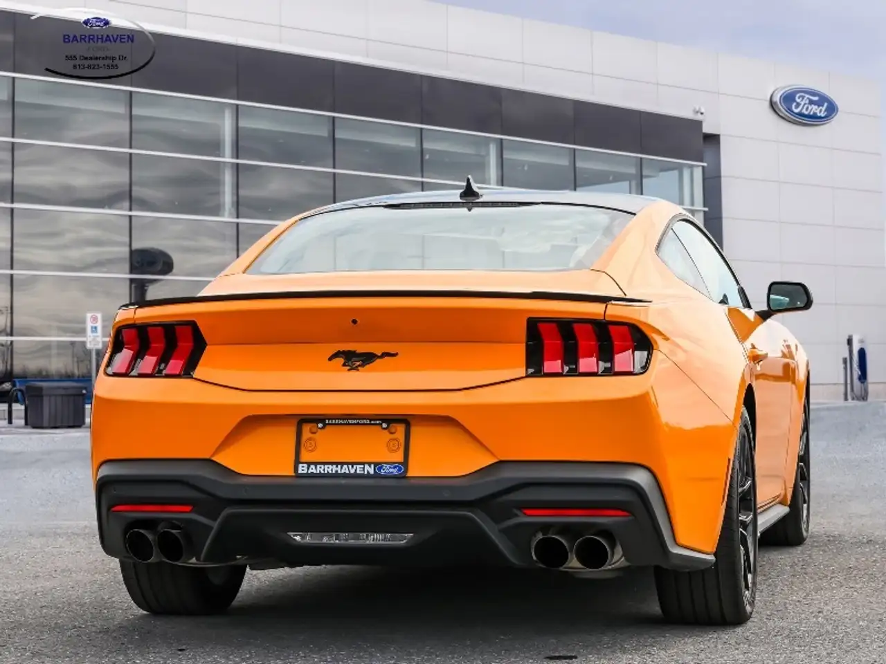 Ford Mustang снимка Ford Mustang