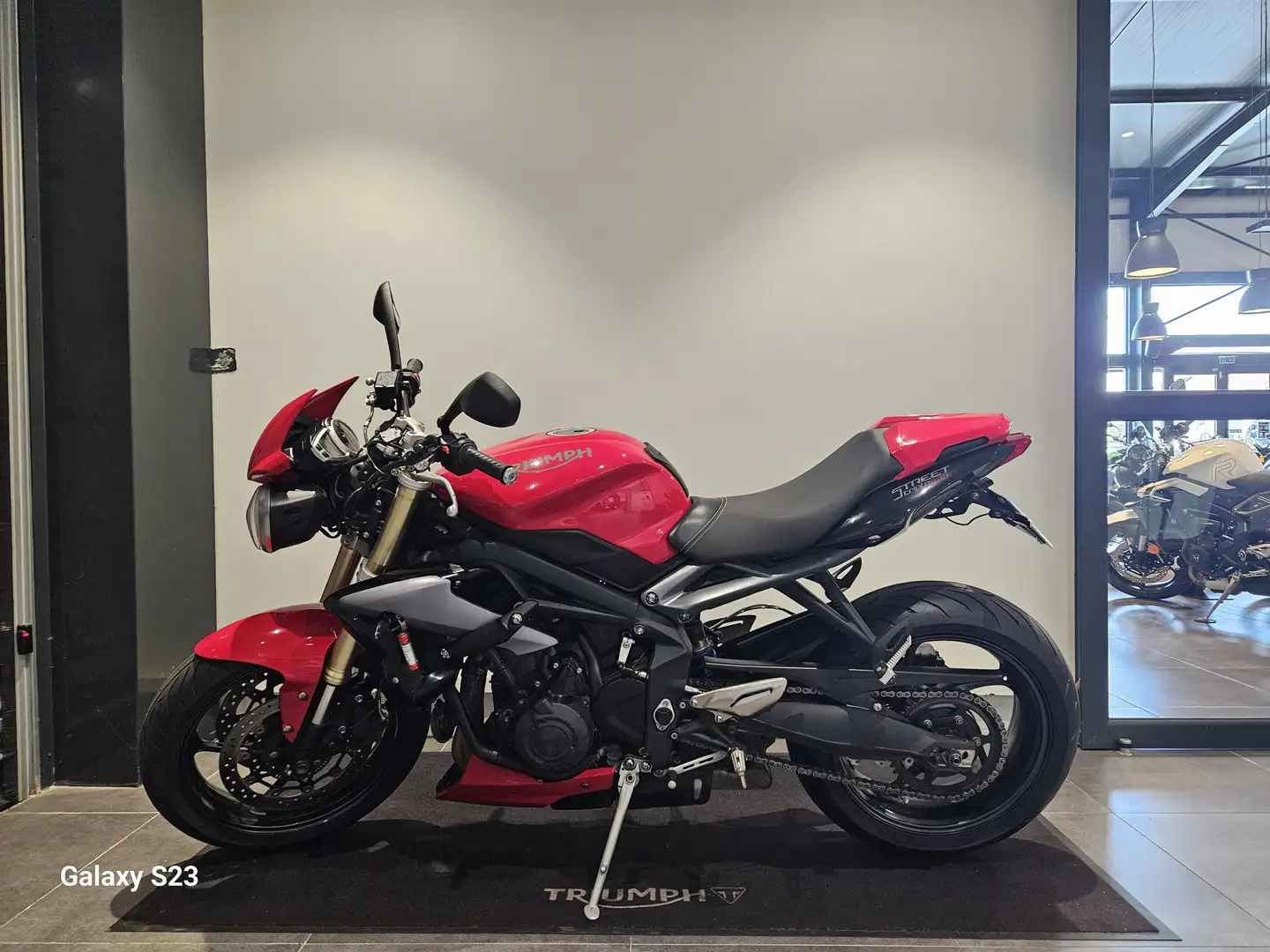 Triumph Street Triple 675 Rouge - 1