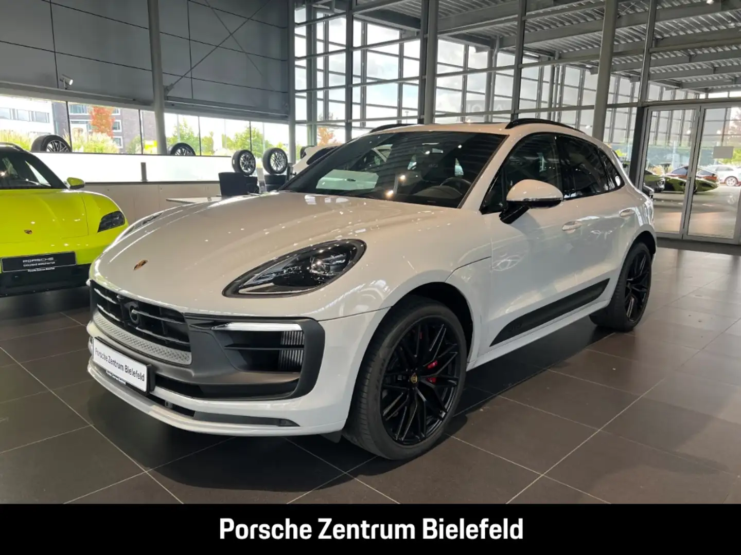 Porsche Macan GTS BOSE Rückfahrkamera Sportabgasanlage Weiß - 1