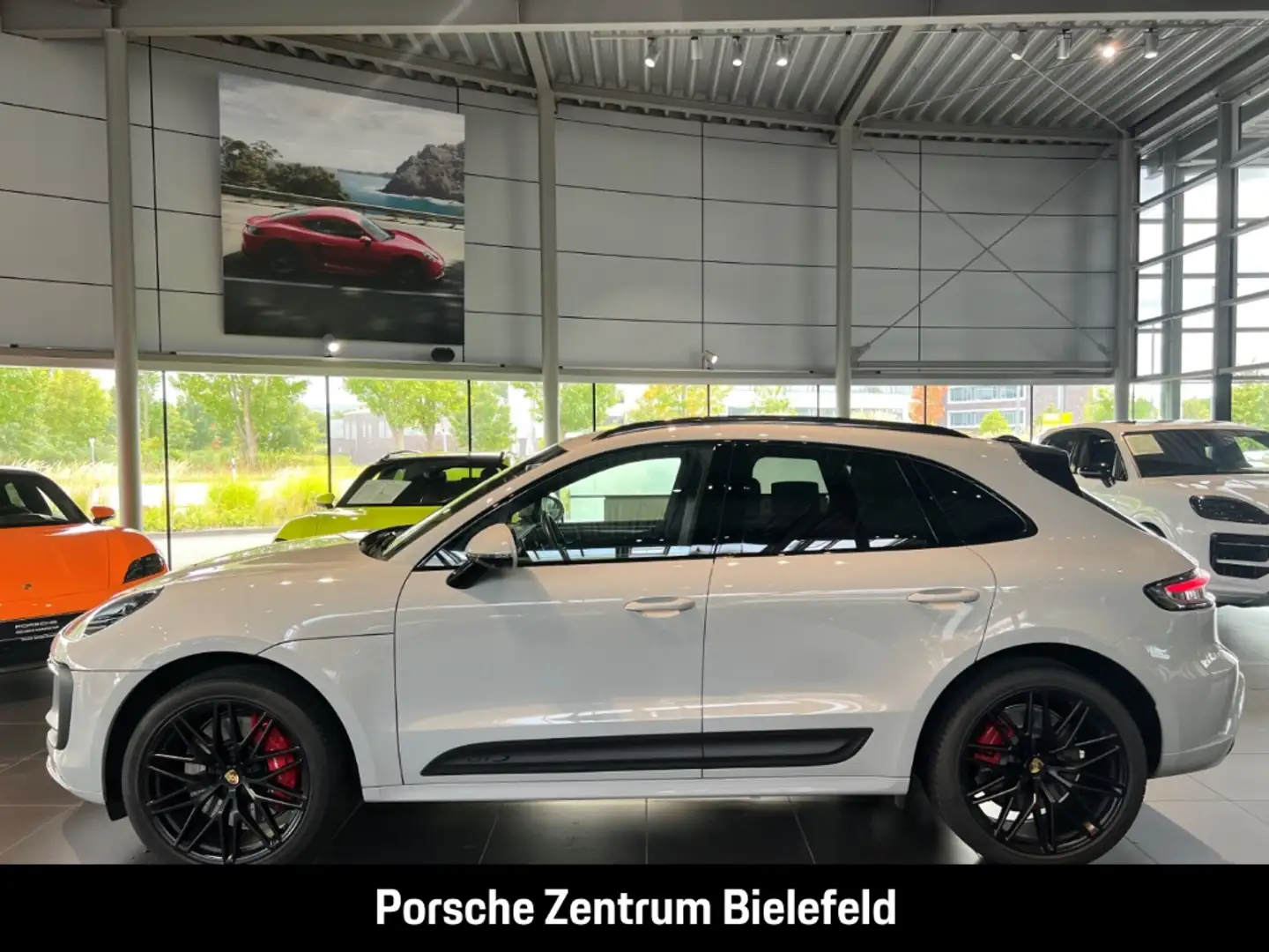 Porsche Macan GTS BOSE Rückfahrkamera Sportabgasanlage Weiß - 2