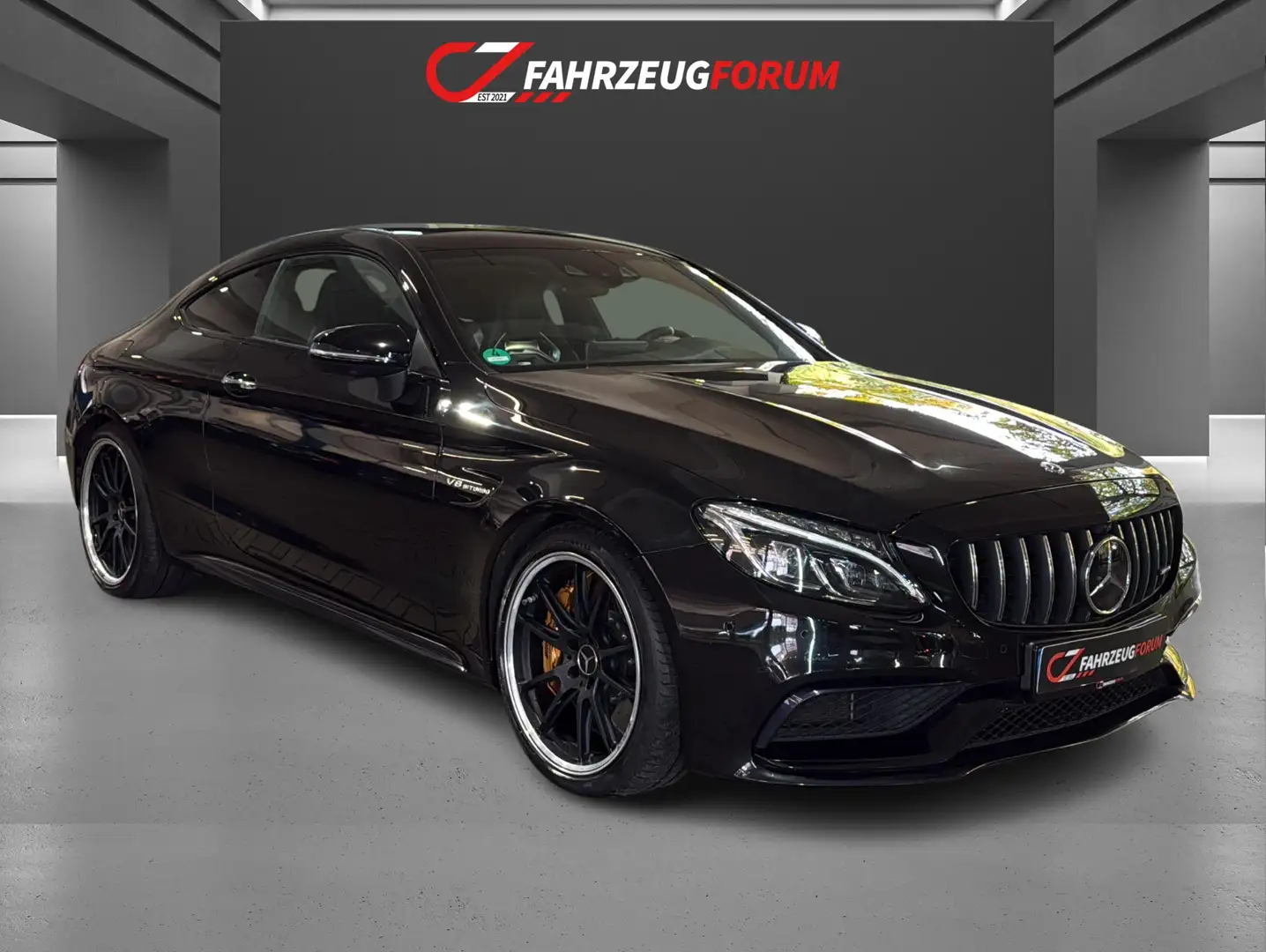 Mercedes-Benz C 63 AMG S AMG*Head-up*360 Grad*Night-Paket* Zwart - 2