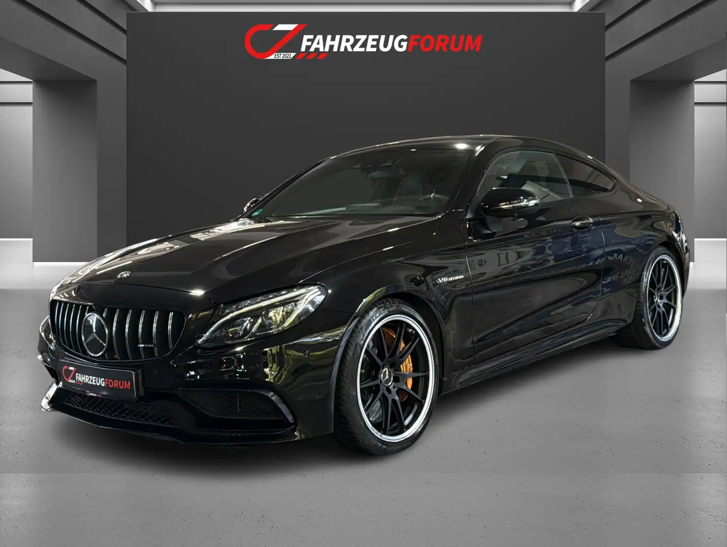 Mercedes-Benz C 63 AMG S AMG*Head-up*360 Grad*Night-Paket* Zwart - 1
