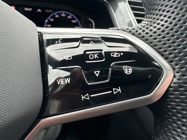Volkswagen Tiguan Allspace view 11