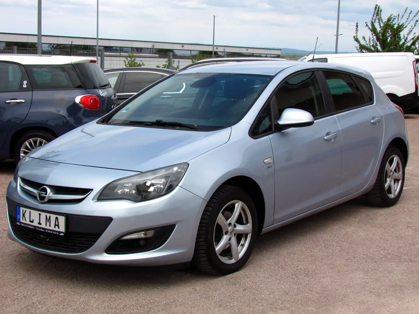 Opel Astra J 1,4 Turbo Energy* Limosine * EURO 5* ALU Gris - 1