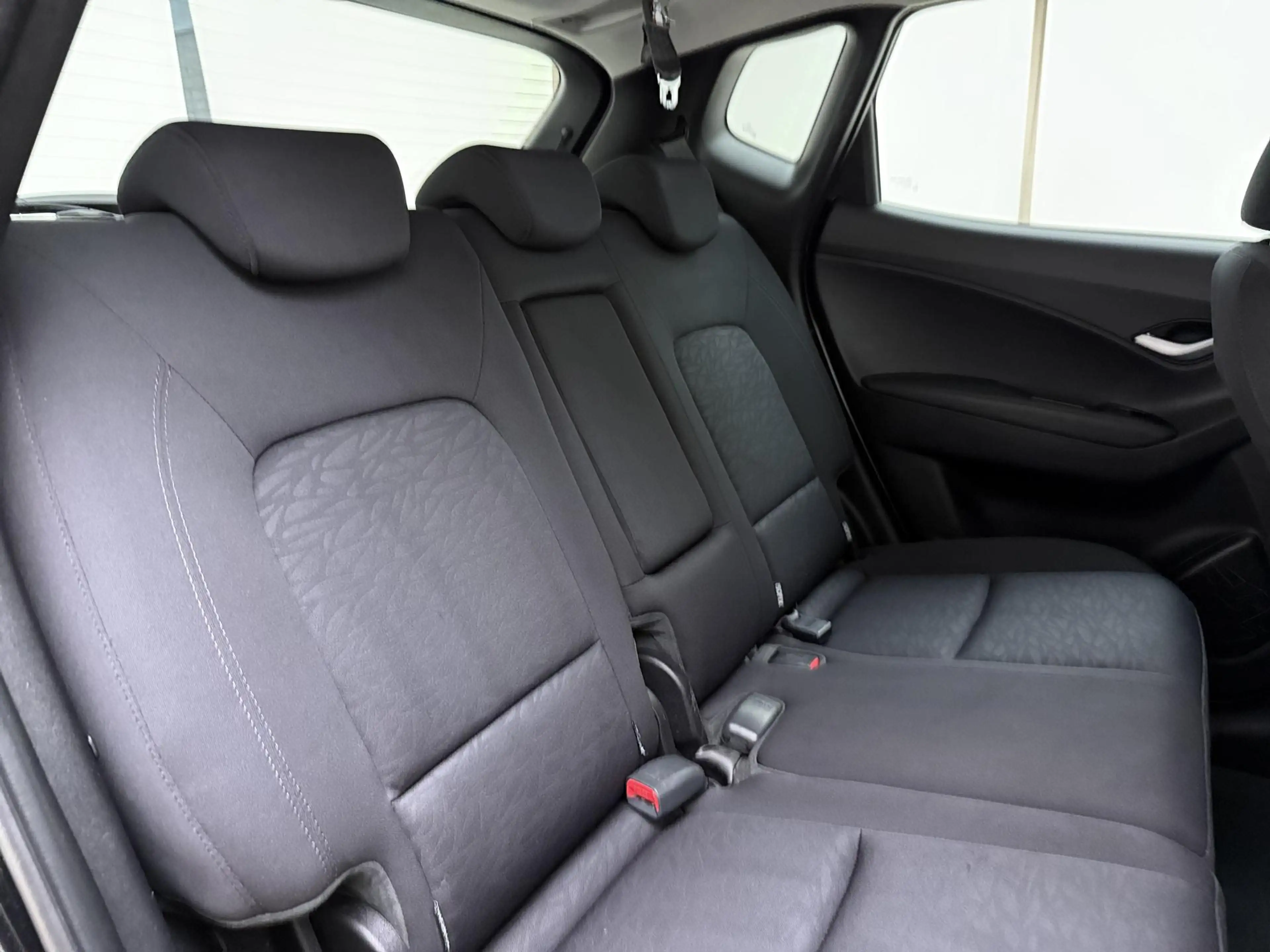 Hyundai iX20 1.6i Go! | Automaat | Parkeersensoren | Lichtmetal — photo 6