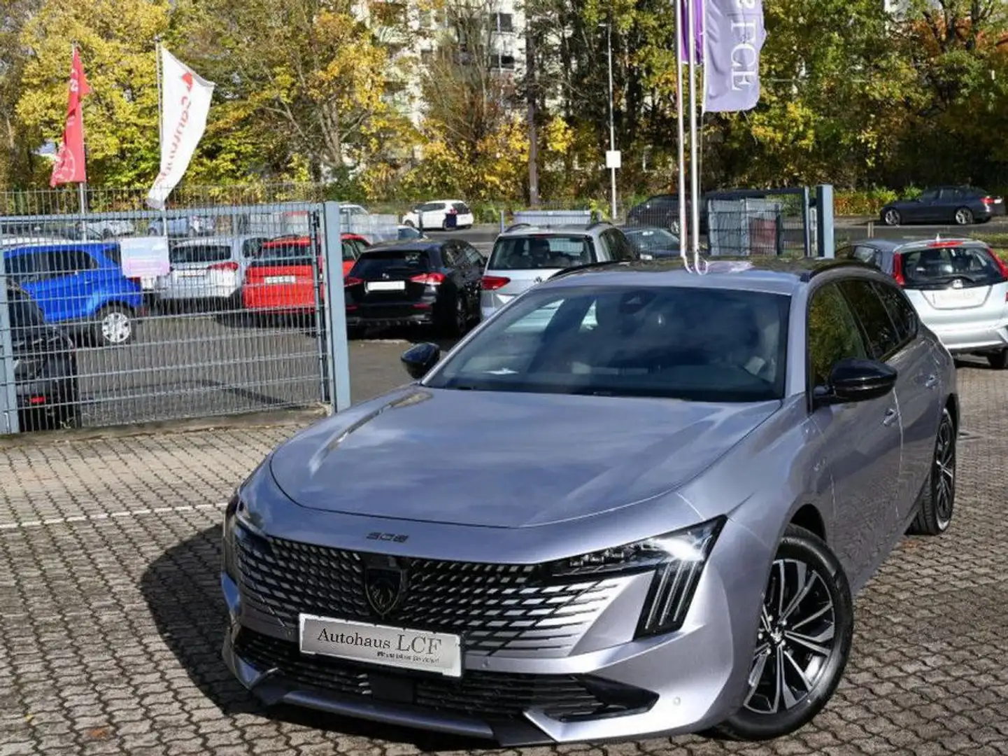 Peugeot 508 SW Hybrid 225 Allure Standhz. Navi LED 1.Hd. Grau - 2