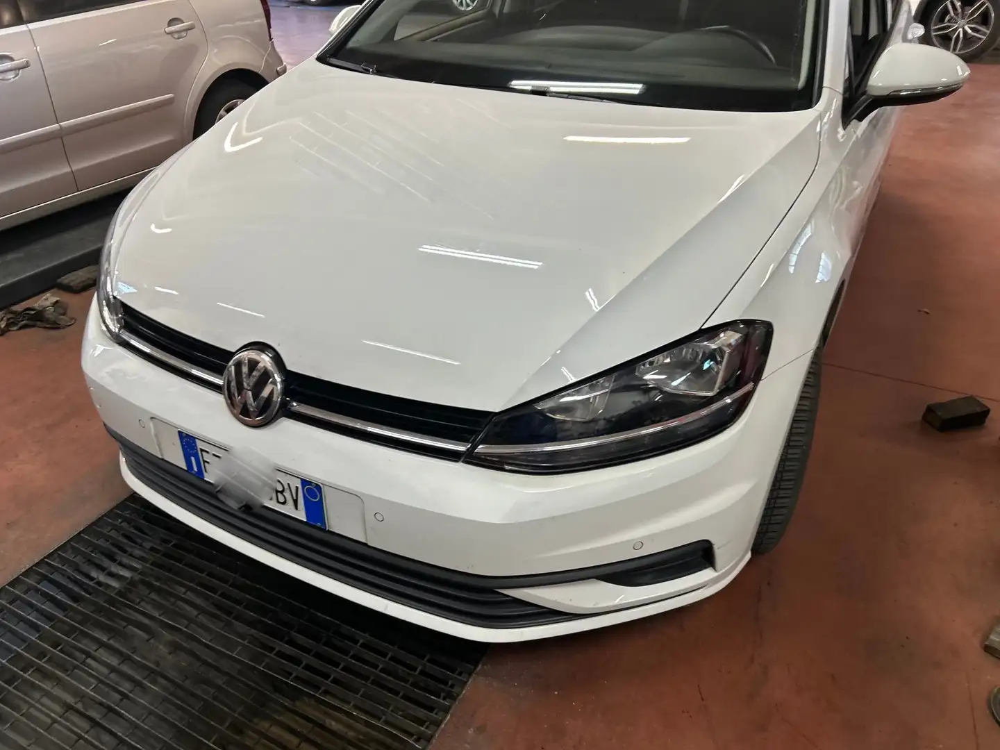Volkswagen Golf Golf 5p 1.6 tdi Highline 115cv Blanc - 2